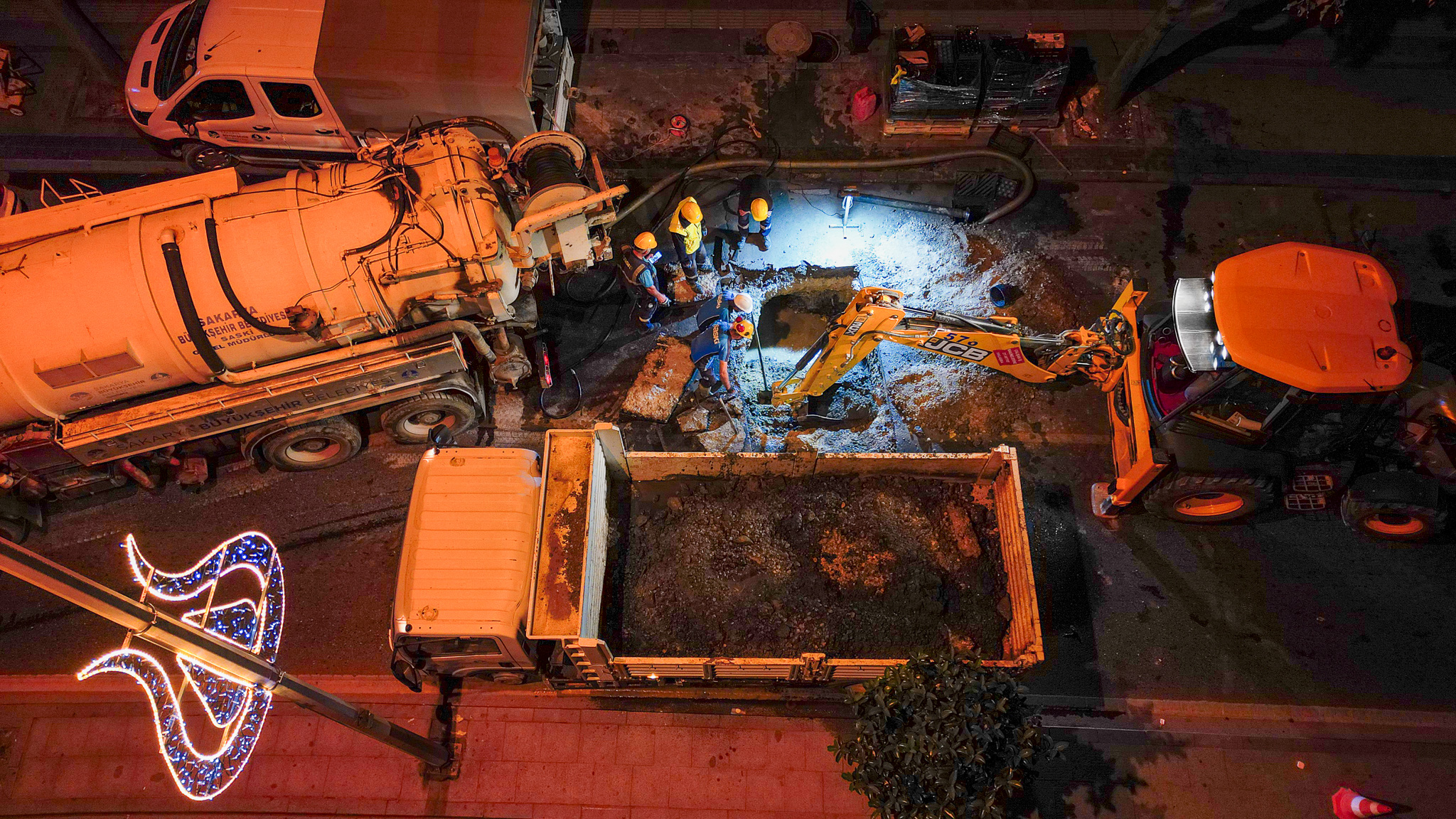 “Dev altyapı hamlesi ile su kayıplarının önüne geçiyoruz”