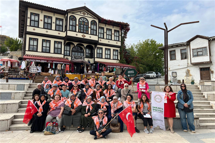 Büyükşehirle takvimin geriye aktığı unutulmaz bir geziye çıktılar