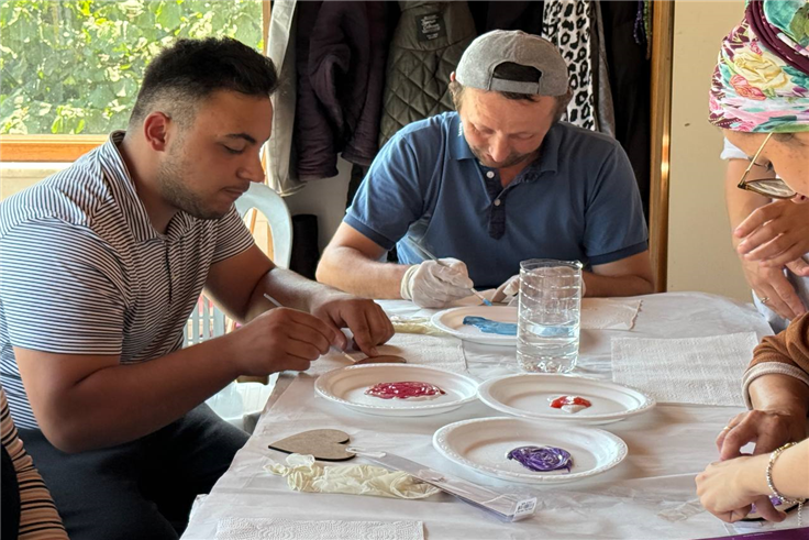 Gezici Umut Atölyesi özel bireylerle Karasu ve Söğütlü’de buluştu
