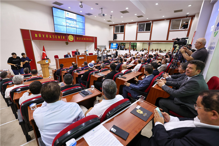 Yeni yılın ilk meclisi toplanıyor