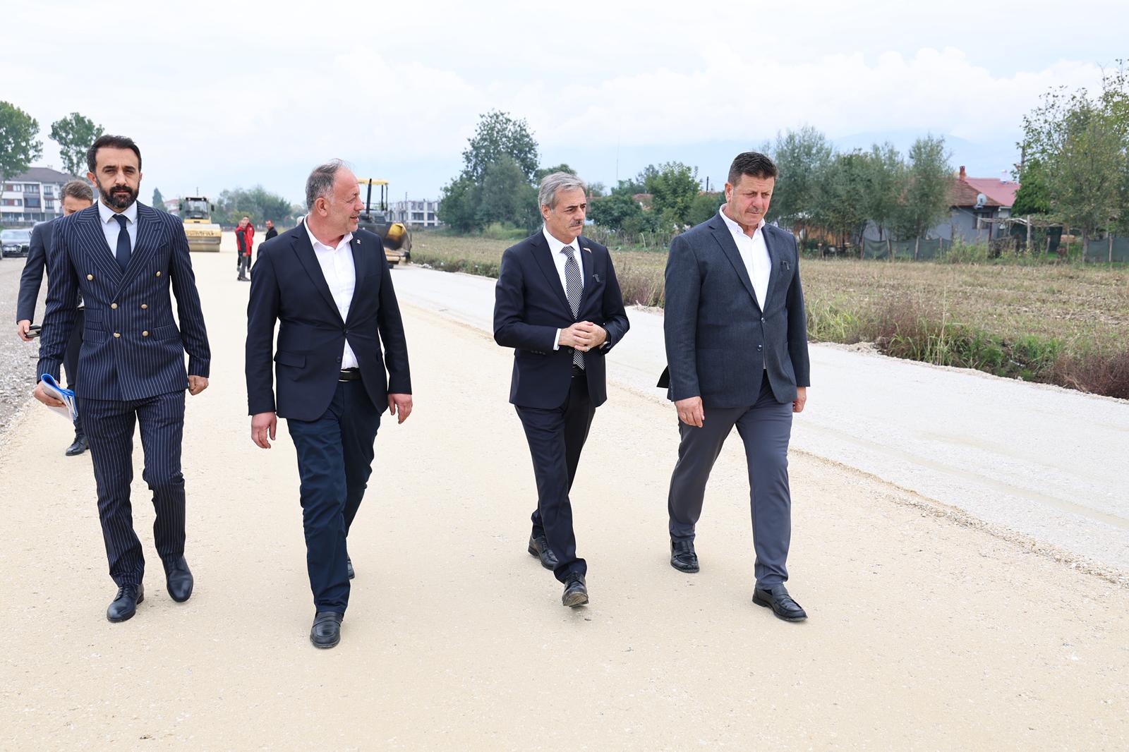 Akyazı’da hizmet ve yatırımlar bir bir tamamlanıyor