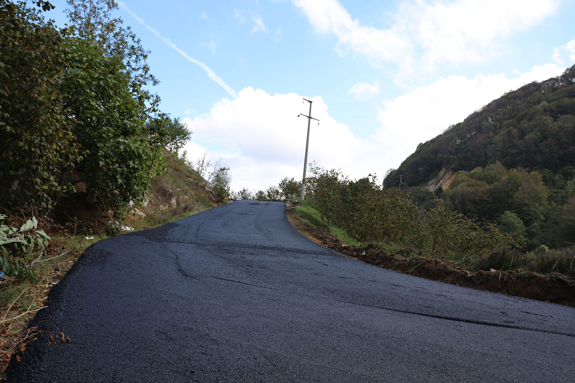 Kuzey kırsalının zirveleri tablo gibi işleniyor