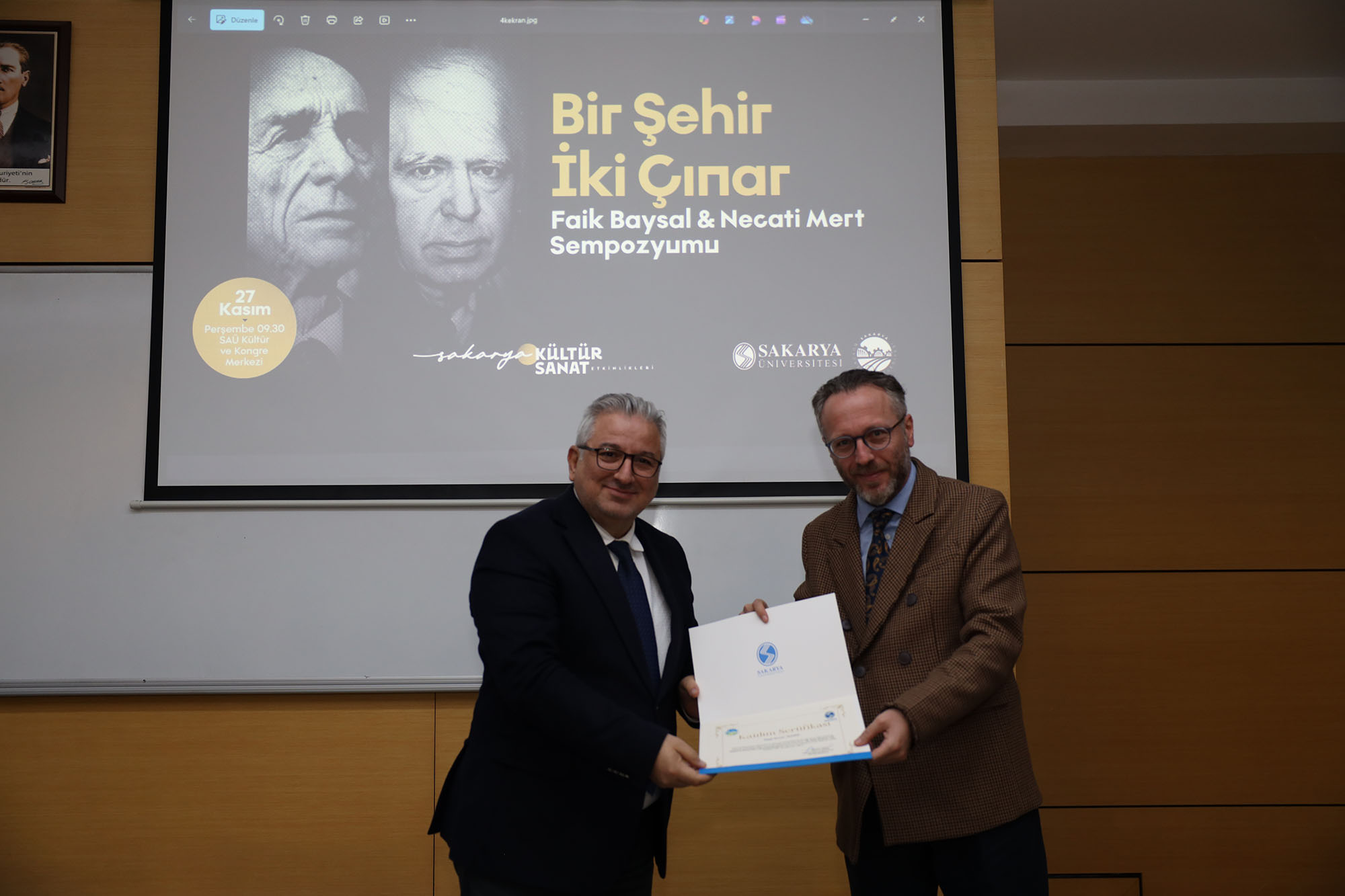 ‘Bir Şehir İki Çınar’ sempozyumunun ilk oturumu Faik Baysal oldu