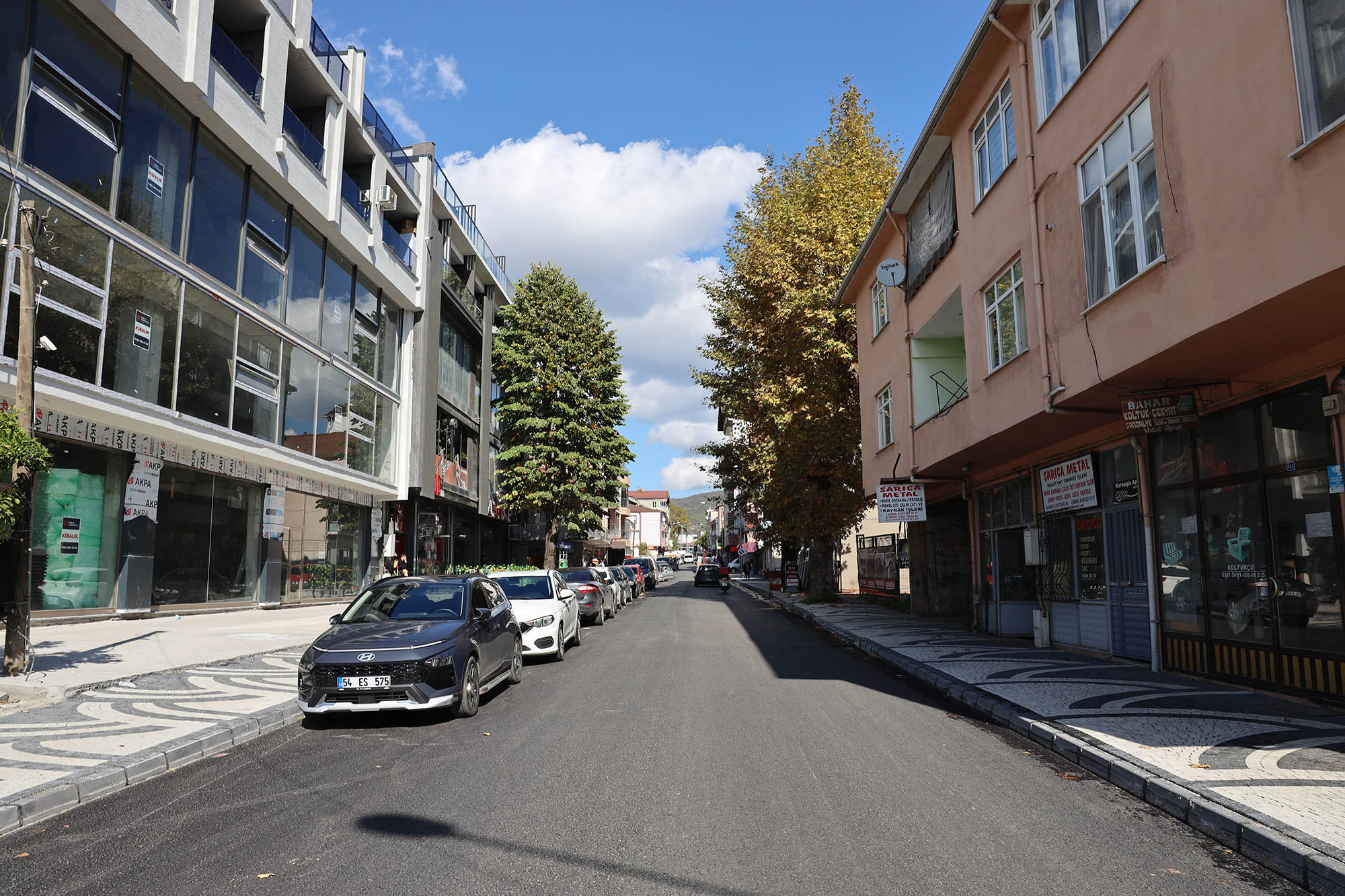 Hendek’te iki önemli güzergaha Büyükşehir dokunuşu