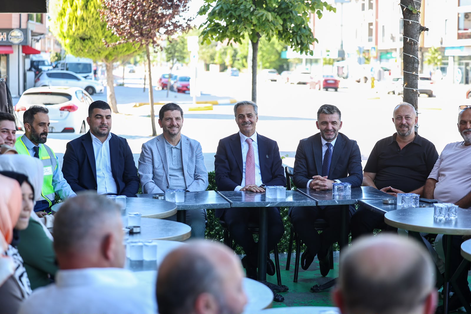Sakarya’nın merkezine kesintisiz ulaşım artık mümkün: Alparslan Türkeş Caddesi aydınlatması ve peyzajıyla tamamlandı