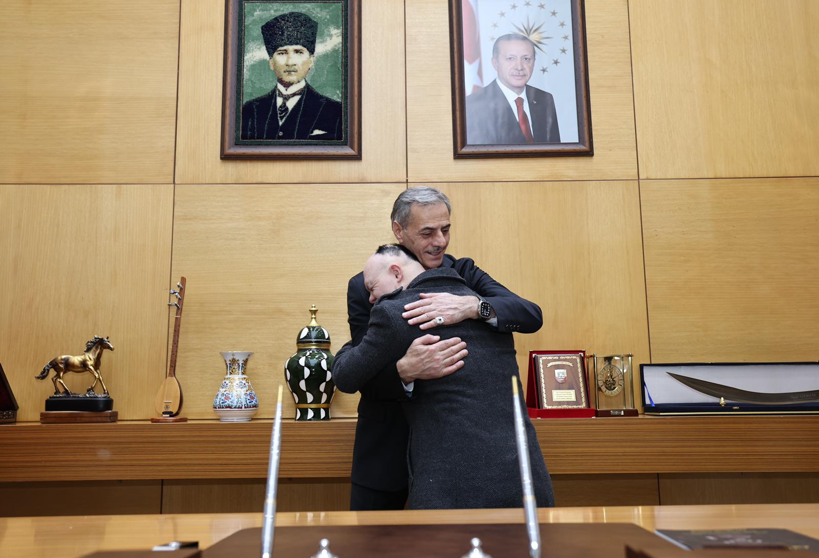 Başkan Alemdar: “Şehrimiz için büyük hedeflere hep birlikte yürüyoruz”