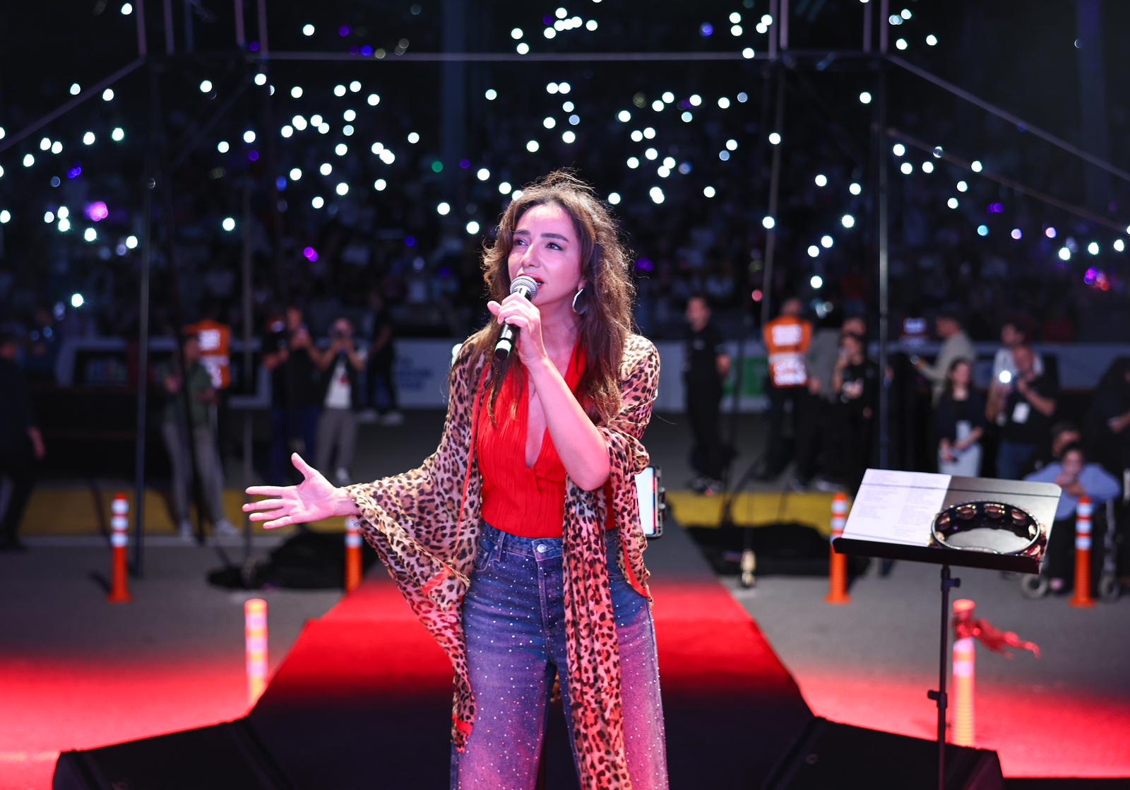 Avrupa Şampiyonası coşkusu Öykü Gürman konseriyle taçlandı