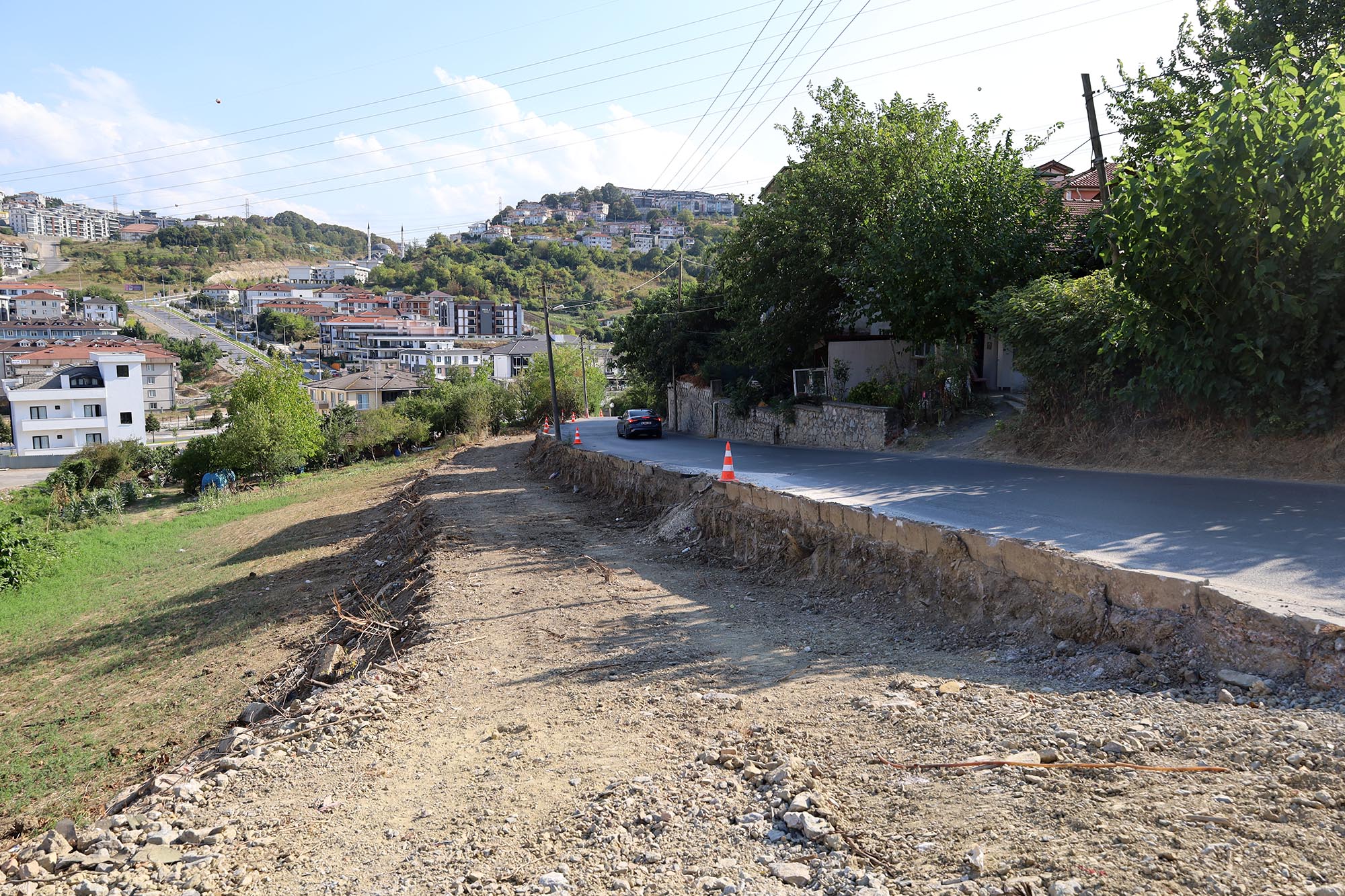 Serdivan’ın trafik yükünü hafifletecek hamle: O hattın genişliği 20 metreye çıkıyor