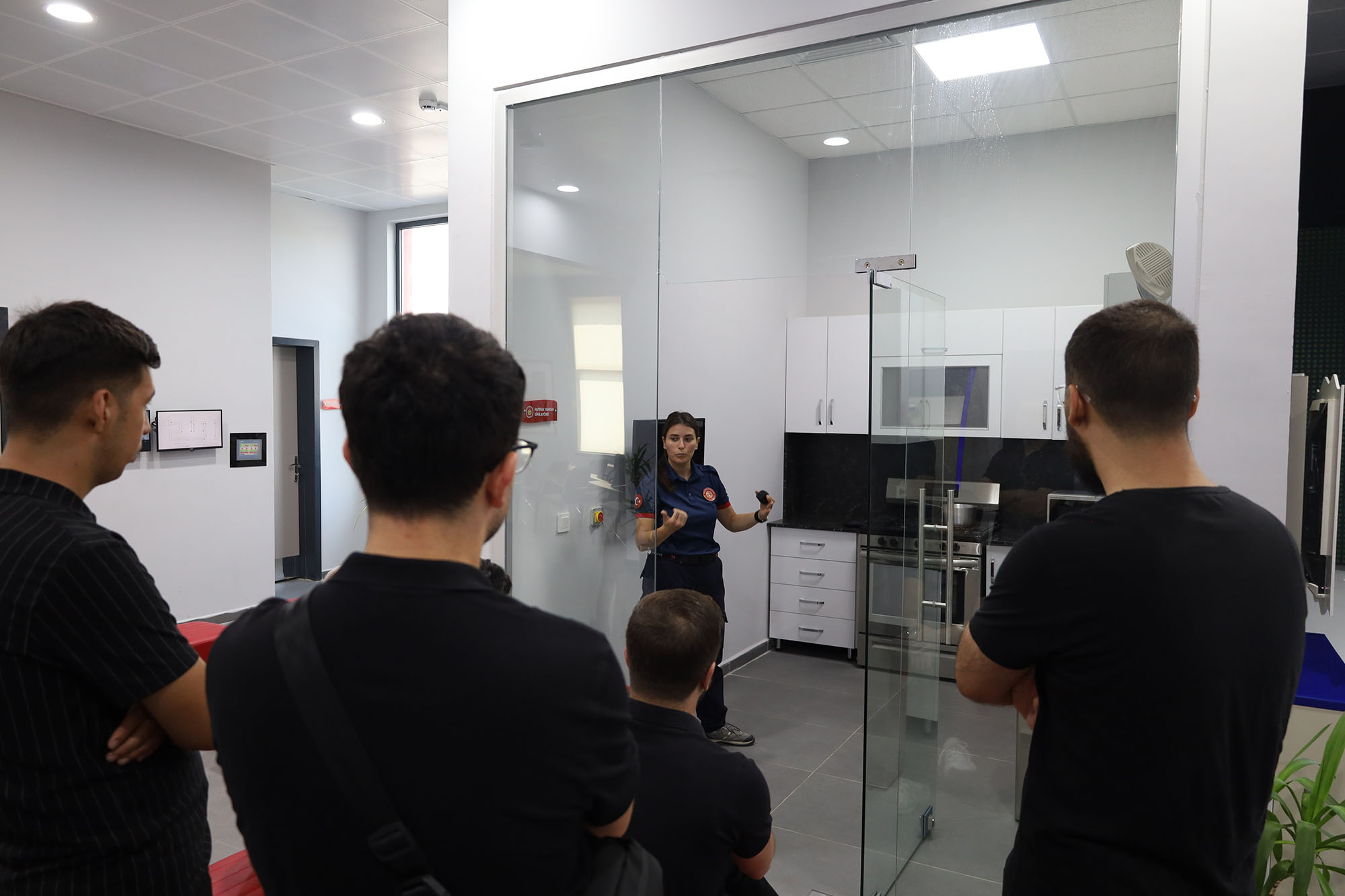 Yangın, yıkım ve felaket anında ne yapılmalı? Büyükşehir ‘simülasyon’ ile öğretiyor…