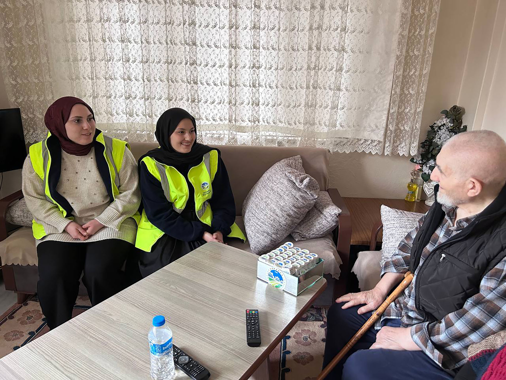 Büyükşehir özel gereksinimli bireyleri ve ailelerini Regaip Kandili’nde ziyaret etti