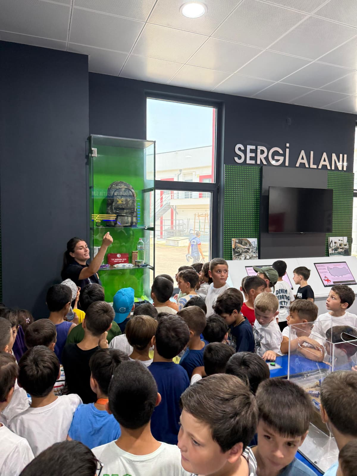 Büyükşehir’in bu merkezinde yaşayarak öğreniyorlar