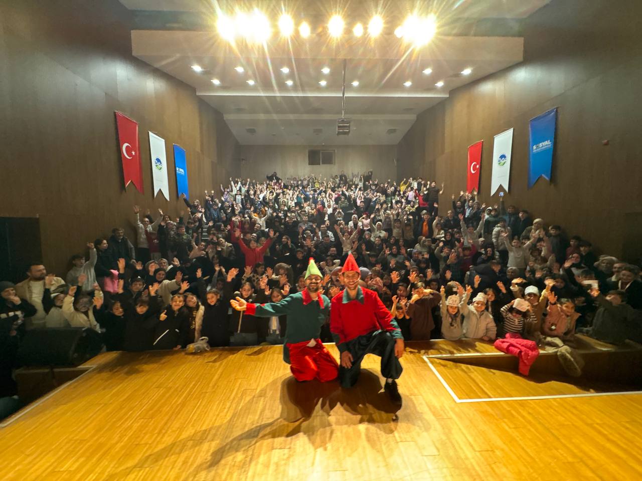 “Çocukça Ramazan Şenliği” coşkulu finalini Akyazı’da yaptı