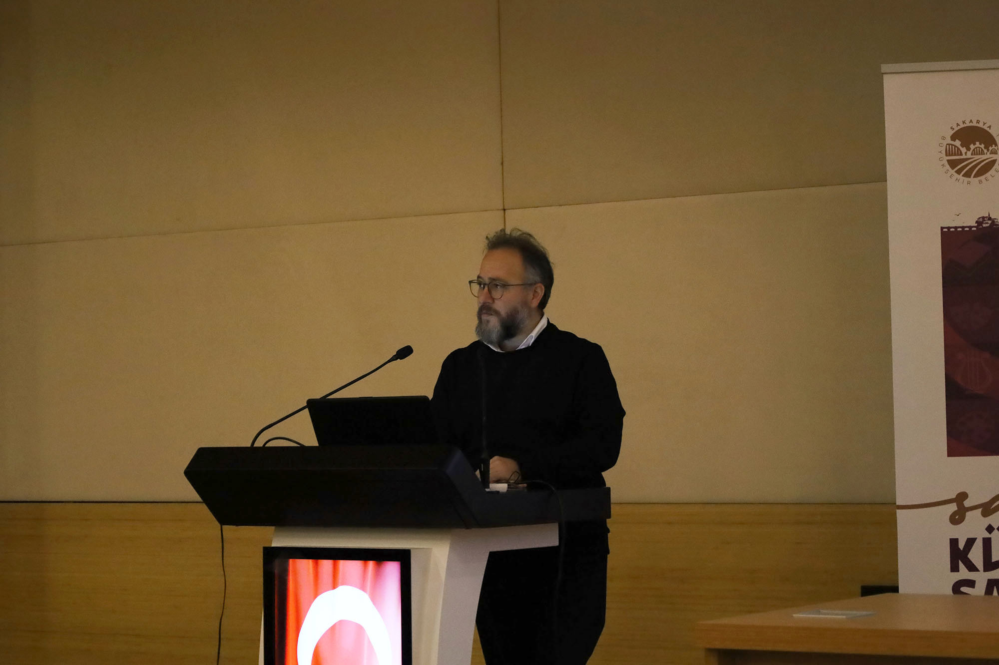 İslam hukuku ve siyaset felsefesine tarihsel bir bakış