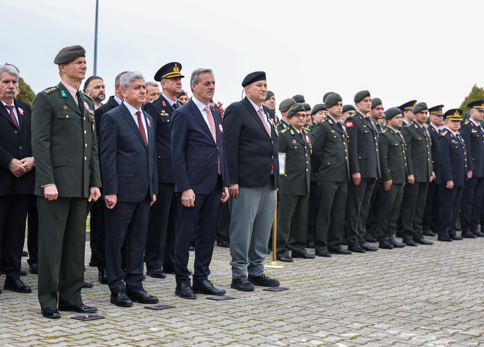 Yusuf Alemdar: “Şehadete koşarak tarihin yönünü değiştirenler, görülmemiş bir destan yazdılar”