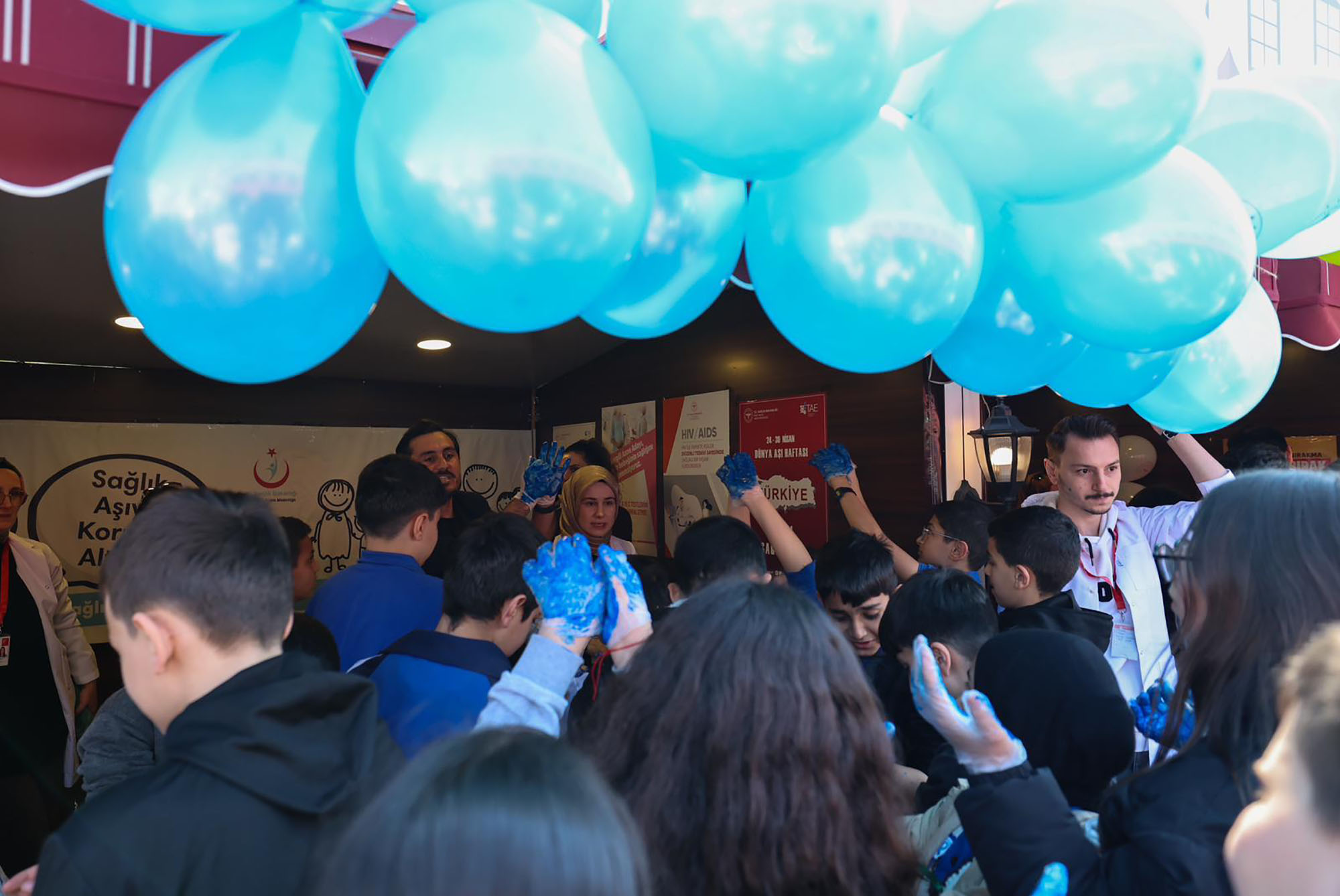 Sakarya’nın merkezine Sağlık Sokağı açıldı: Sağlığın her alanında danışmanlık ve tetkik yapıyorlar…