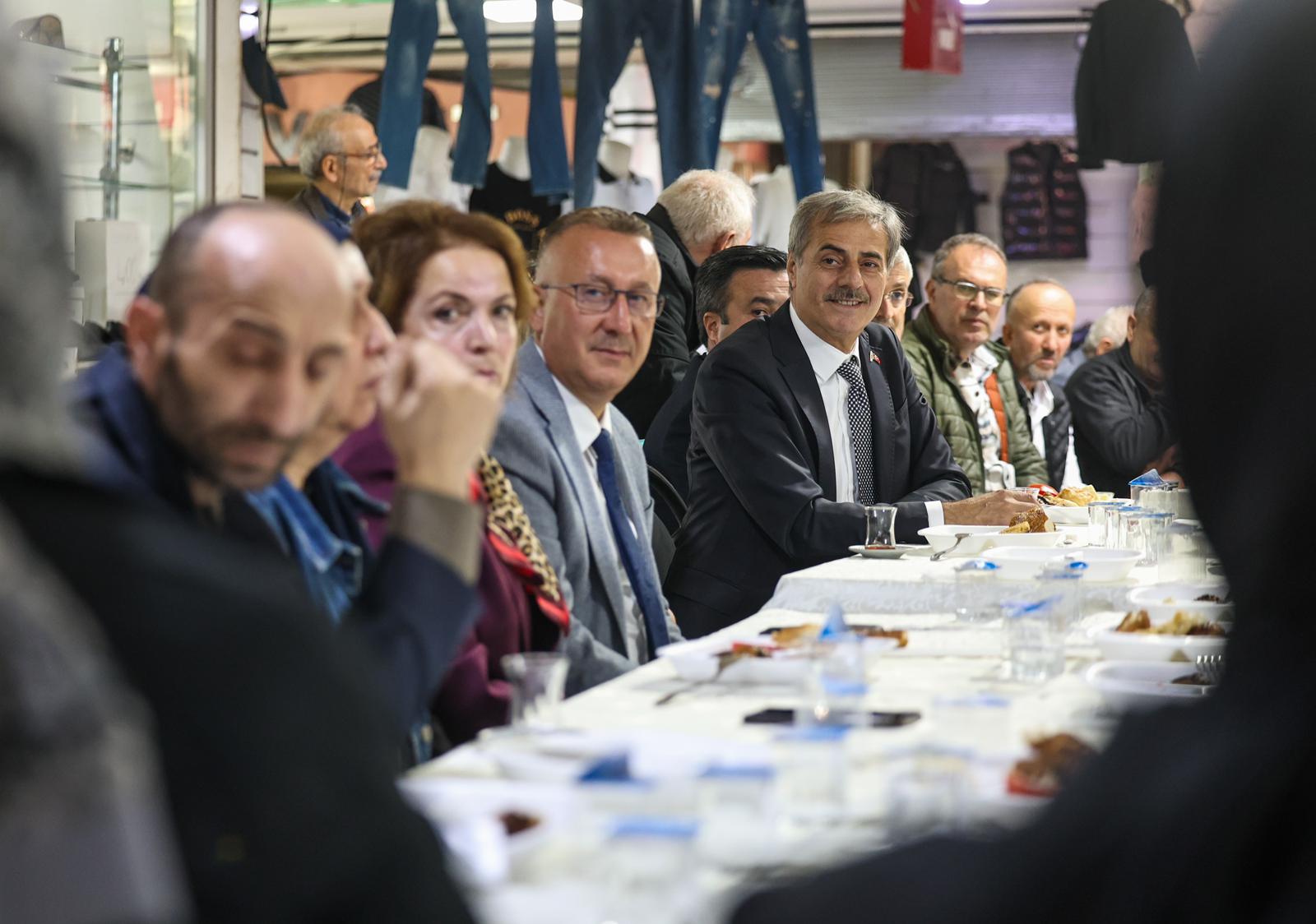 Katlı Pazar’ın yeniden güçlü bir merkez olması gerekiyor