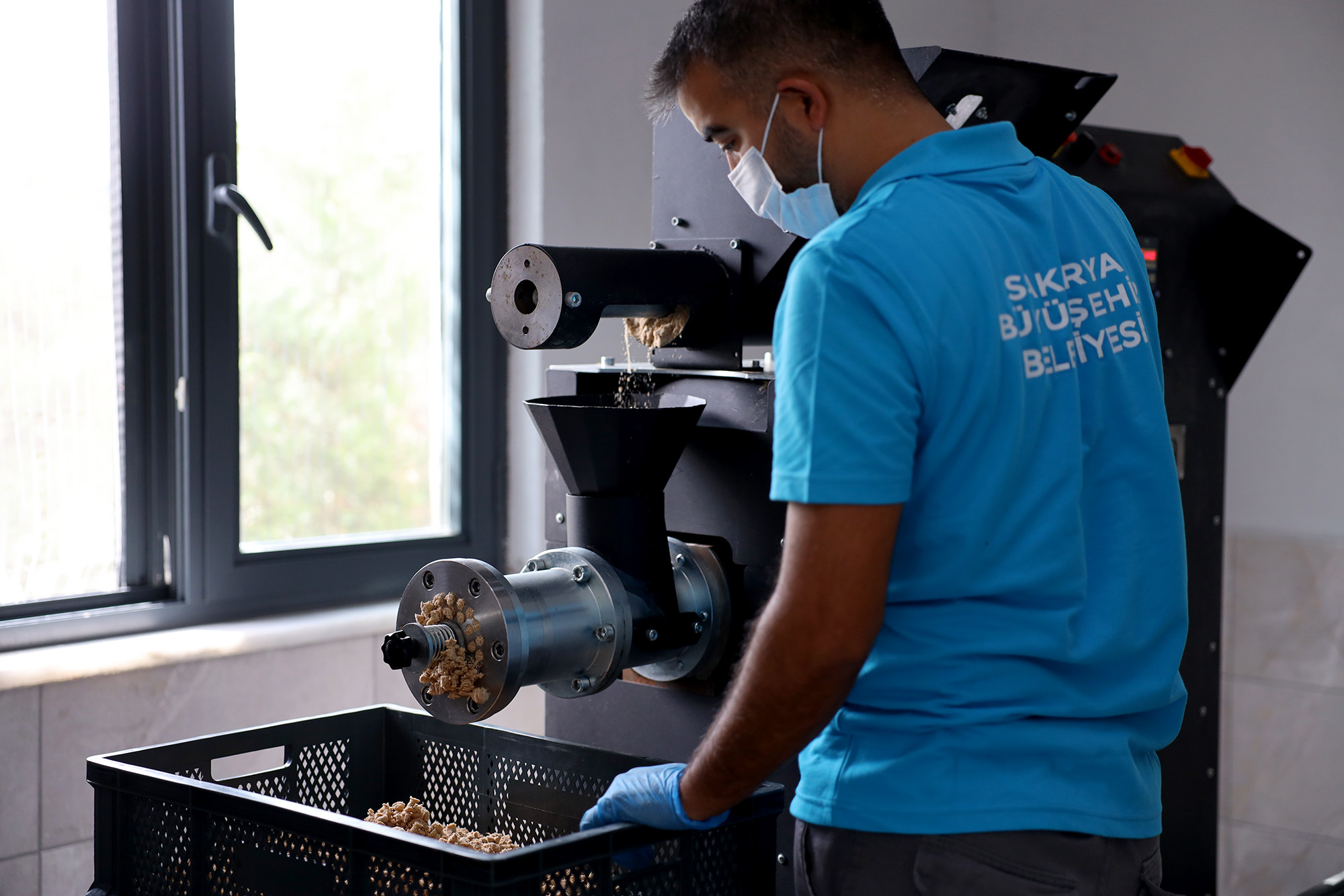 Doğal Yaşam Kampüsü’nde yemek atıkları mamaya dönüşüyor