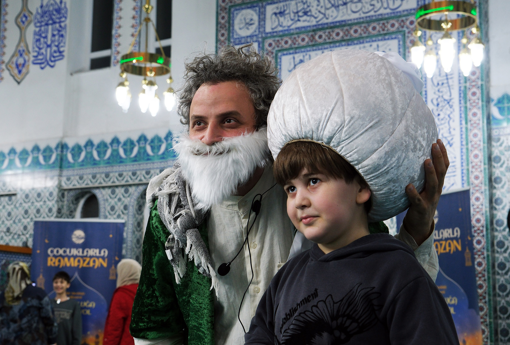 Büyükşehir, 16 ilçede 6 bin çocuğu Ramazan sevinciyle buluşturdu