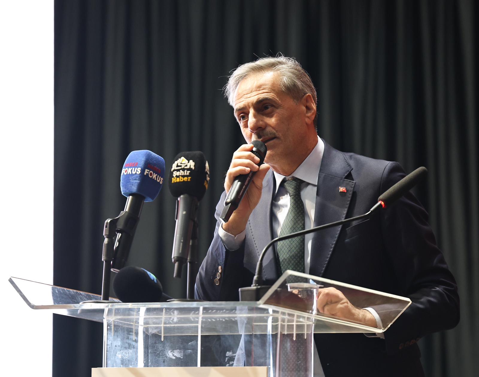 Yusuf Alemdar’dan Serdivan’da tarihi eşik olacak ‘Raylı Sistem’ açıklaması: “İlçeye yepyeni bir ulaşım aksı geliyor”