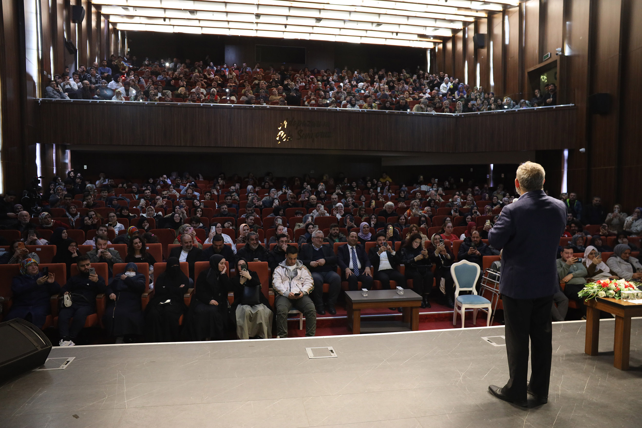 Dursun Ali Erzincanlı Sakarya’da şiirleriyle gönüllere dokundu