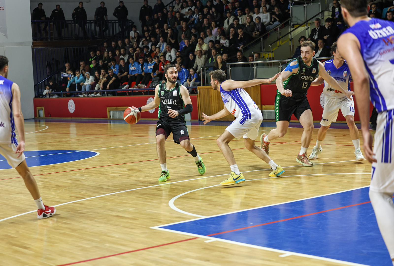 Büyükşehir Basketbol 1. Lig’e yükseldi