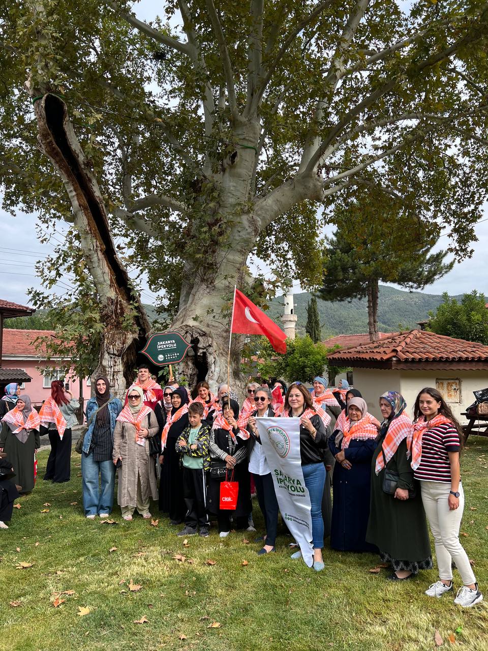 Büyükşehirle takvimin geriye aktığı unutulmaz bir geziye çıktılar