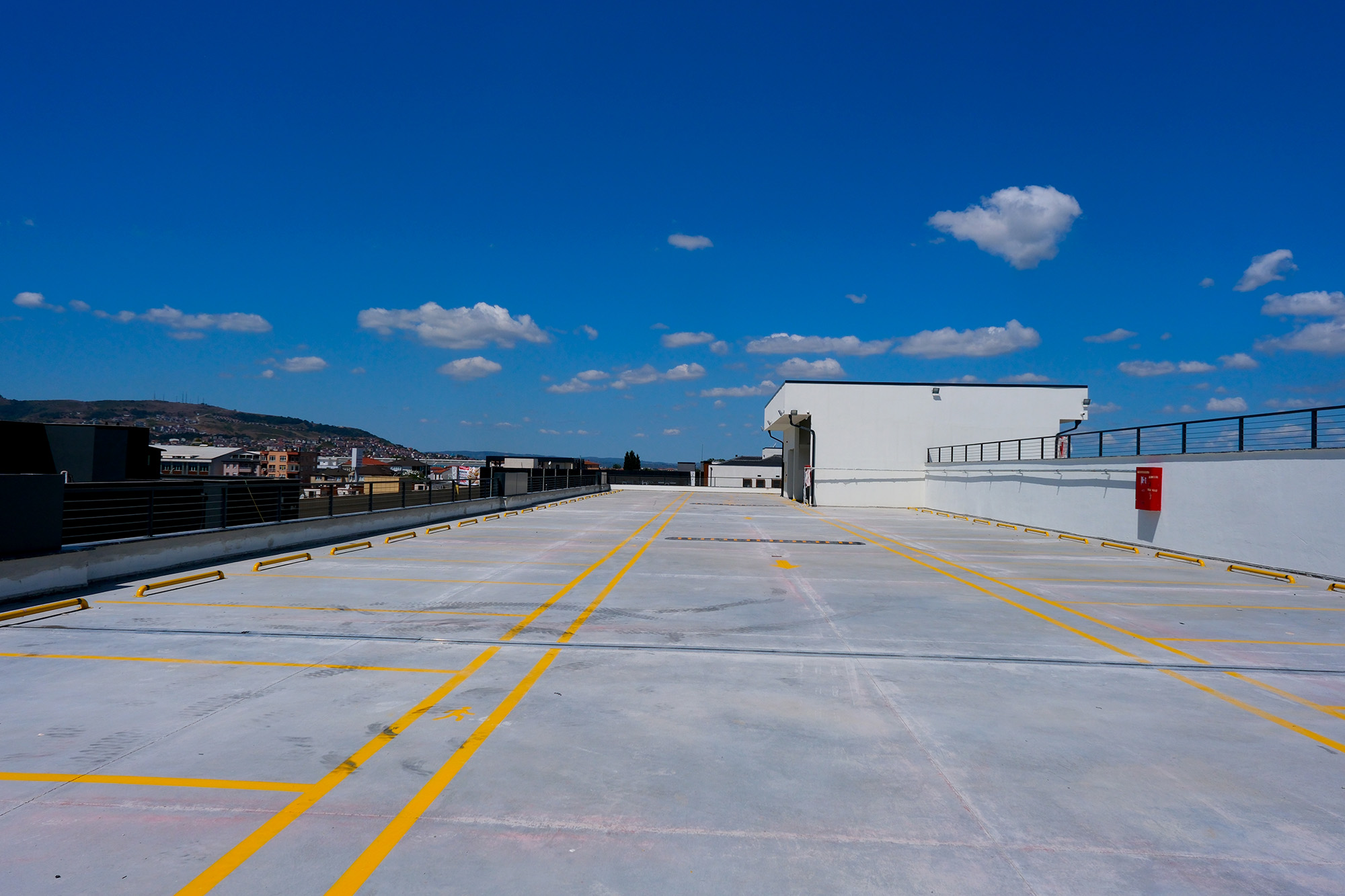 Katlı Otopark hizmete açılmak için gün sayıyor