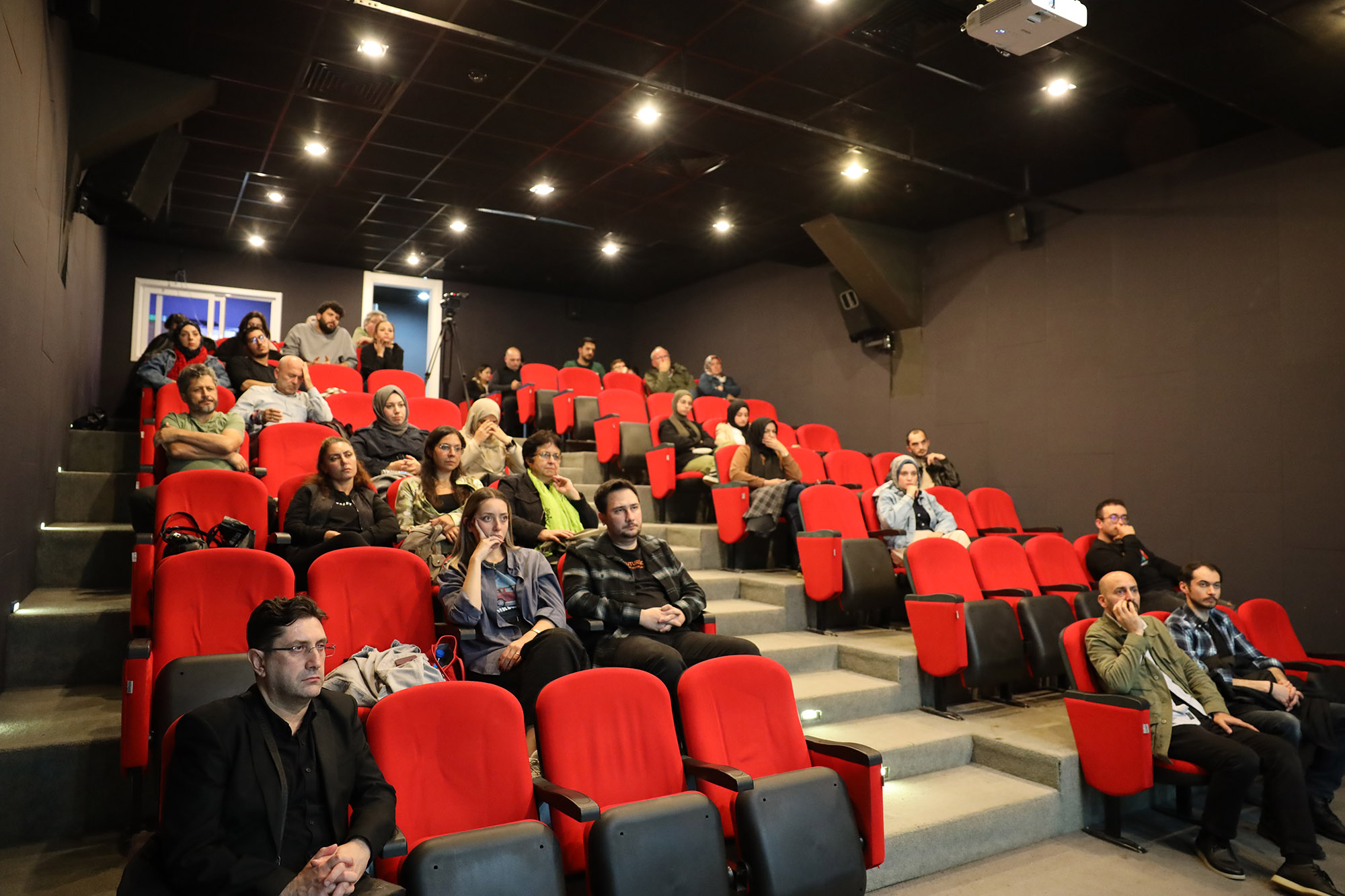 OSM’de Fransız sinemasının başyapıtı konuşuldu