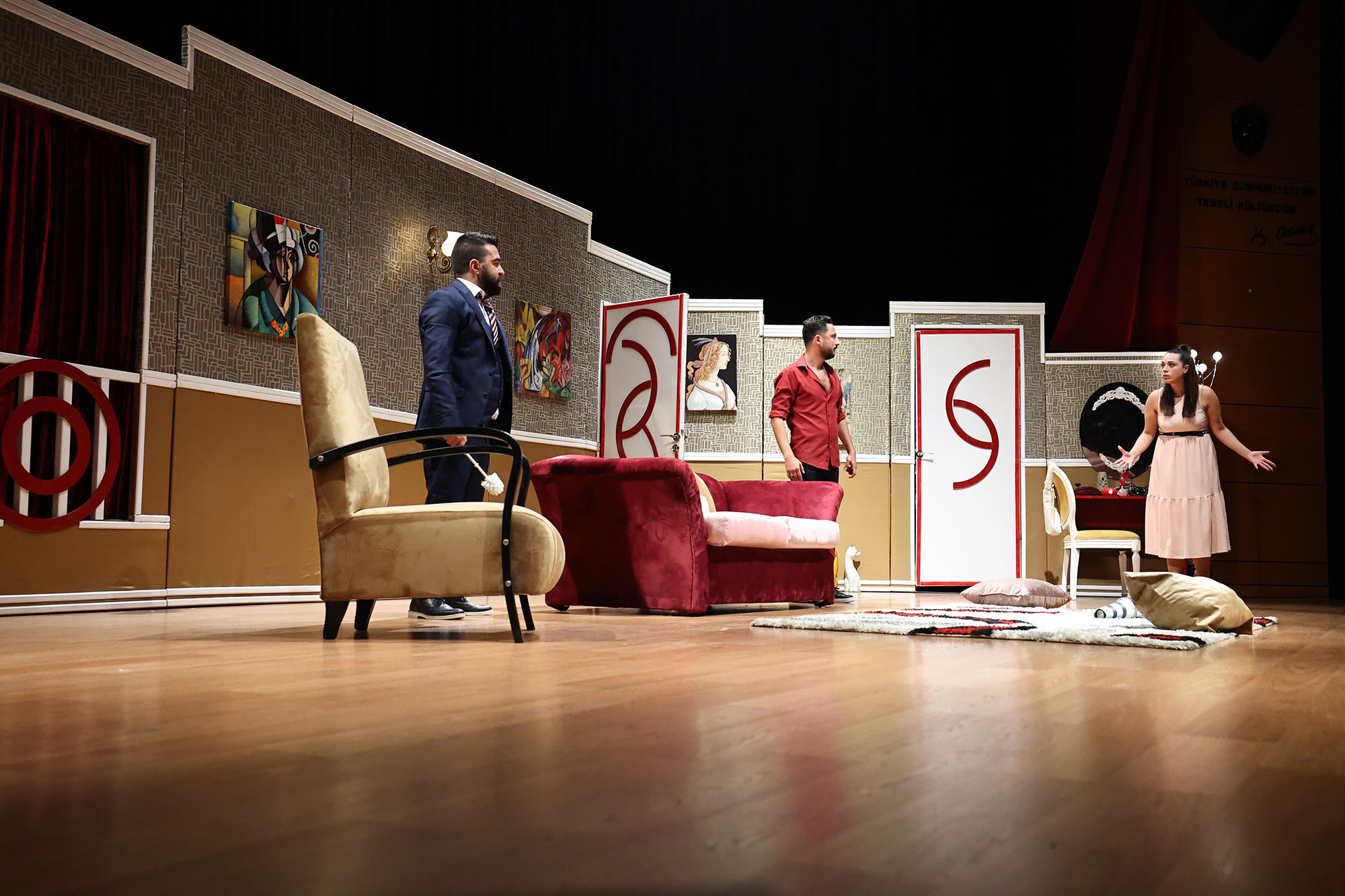 “Şahane Düğün” oyununa yoğun ilgi