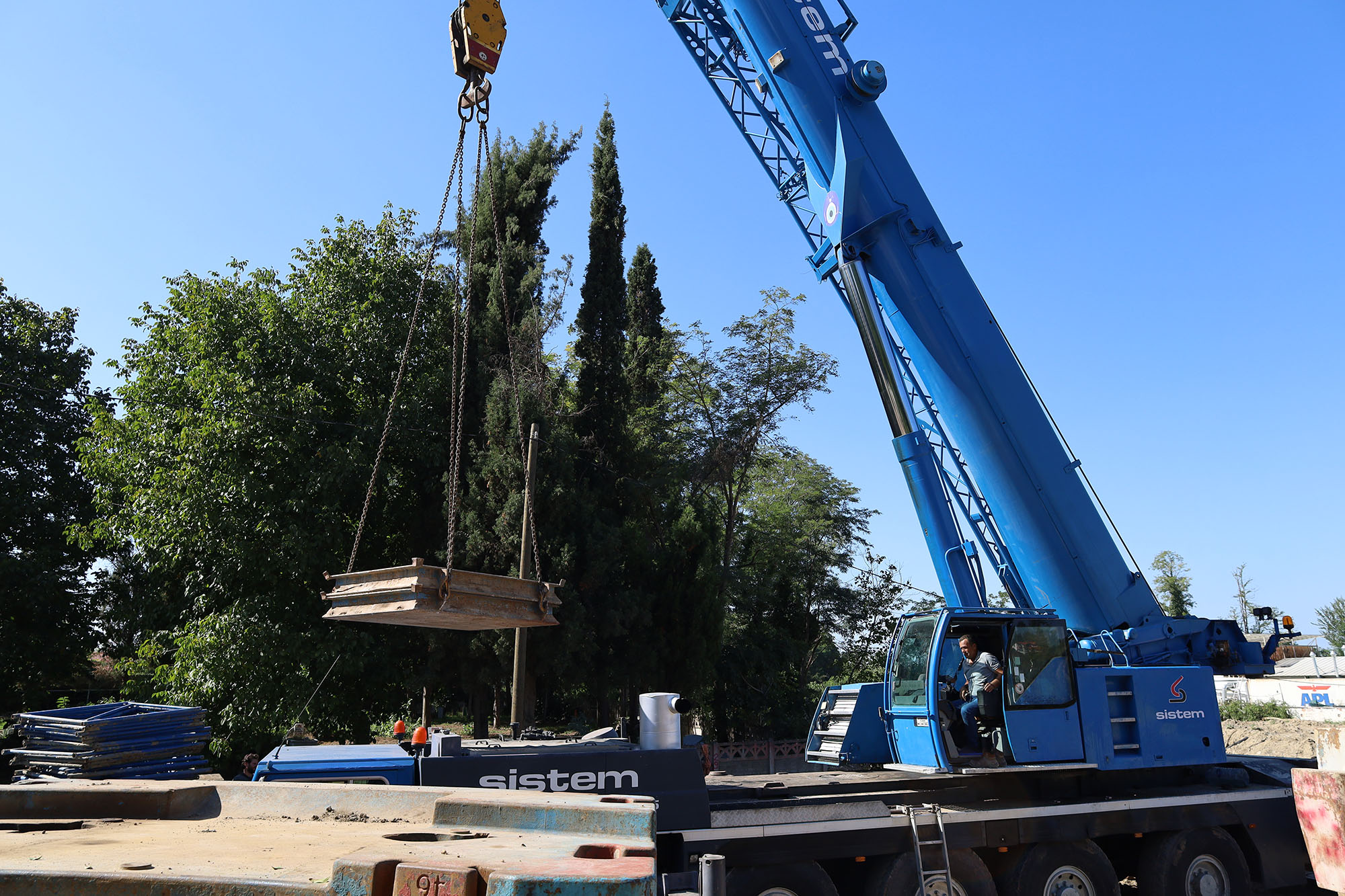 2 ilçe ve 20 mahalleyi bağlayan köprü yükseliyor: Büyükşehir son durumu açıkladı