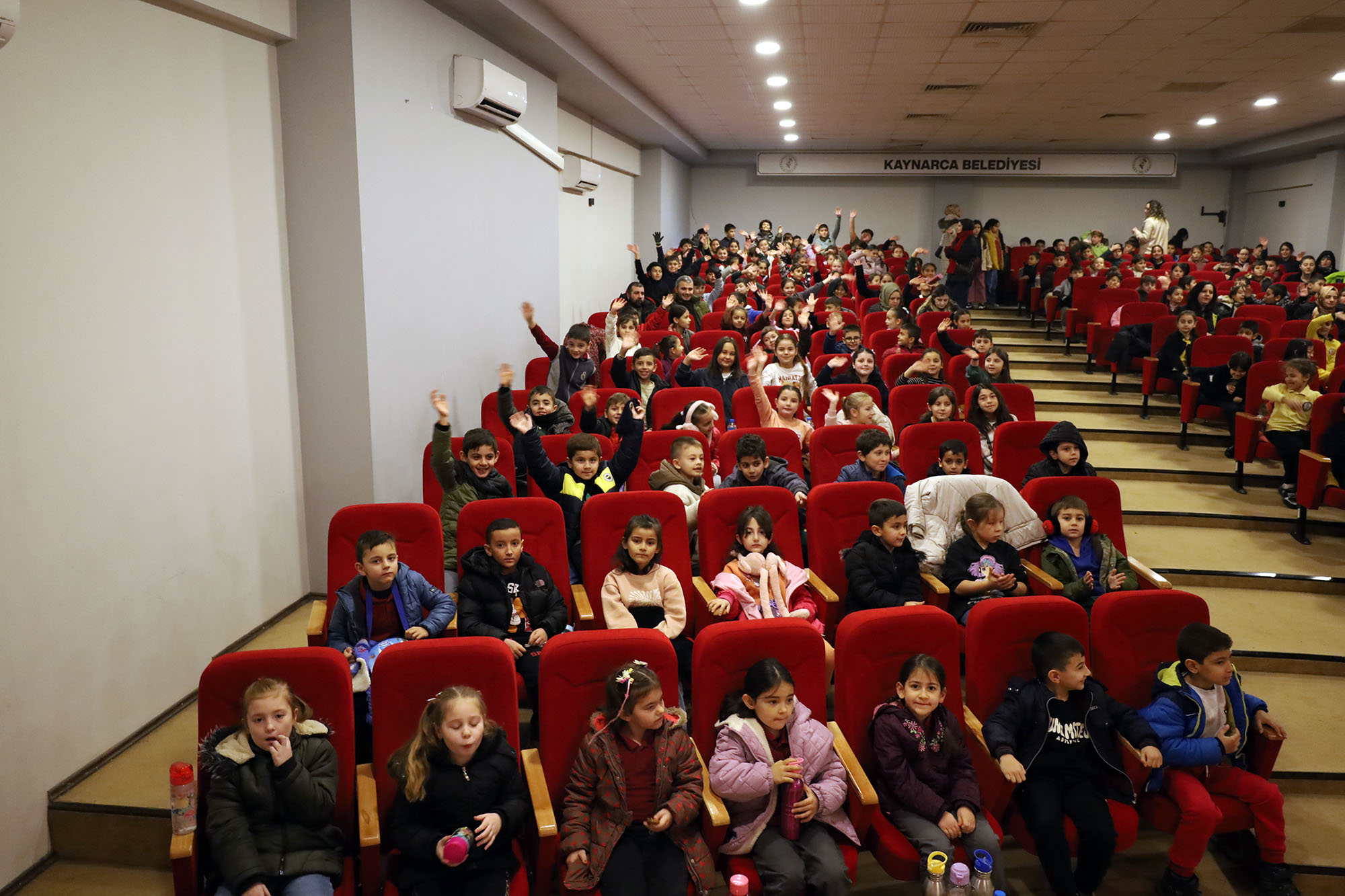 Büyükşehir, Ocak ayında bin 500 çocuğu tiyatroyla buluşturdu
