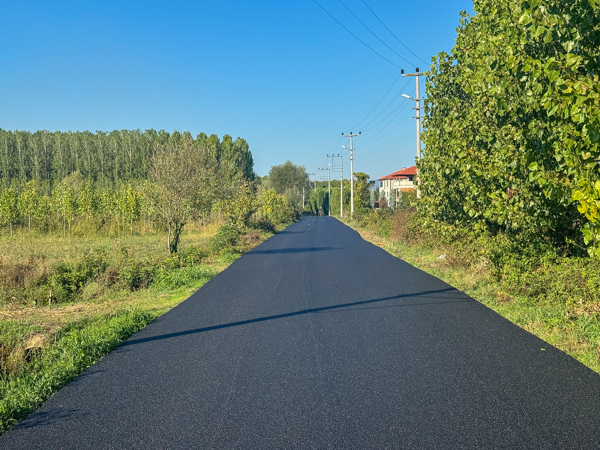 Akyazı’nın iki önemli güzergahı yepyeni bir yüze kavuşuyor