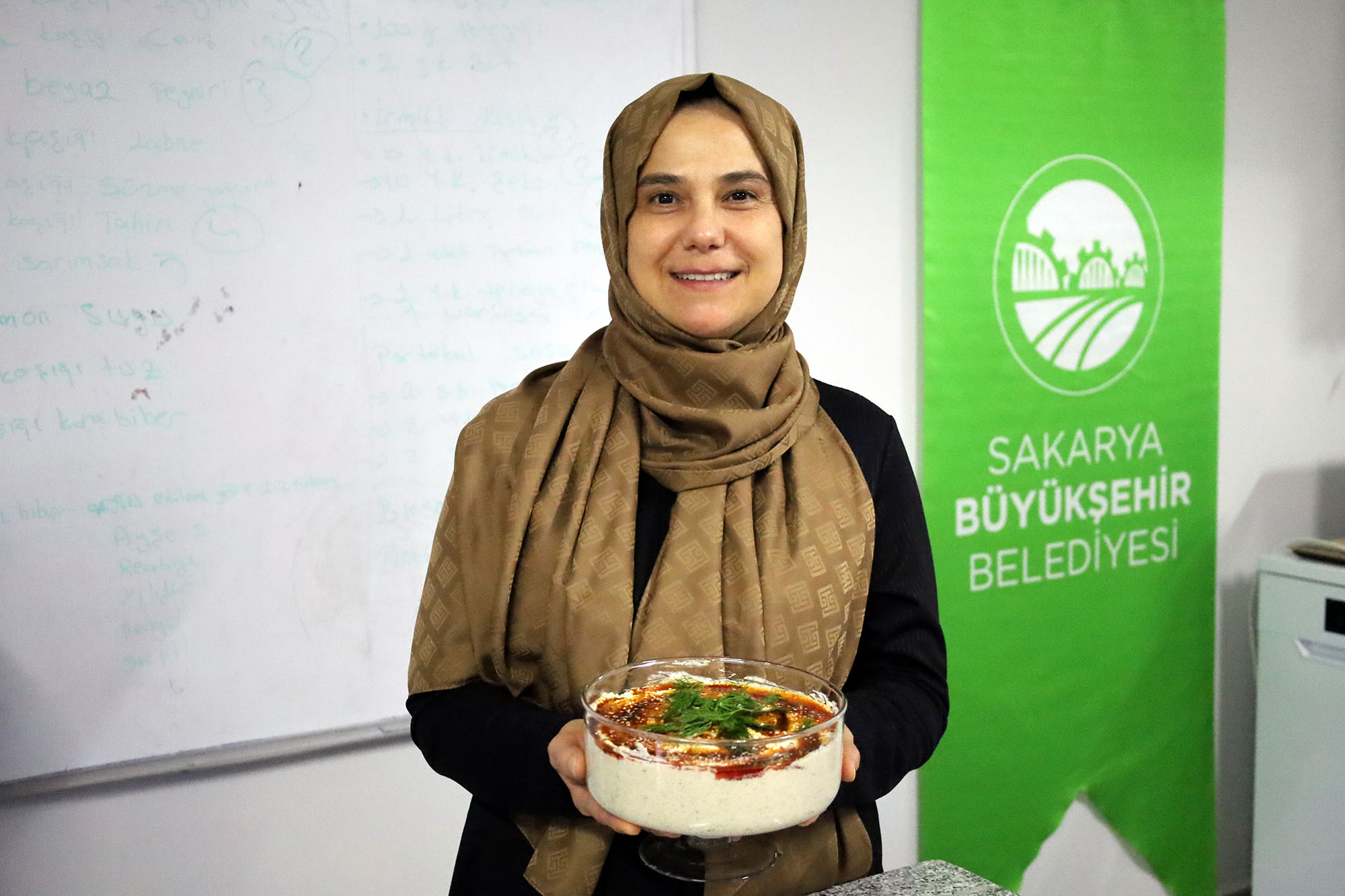 Büyükşehir’den Arifiye’ye profesyonel mutfak atölyesi