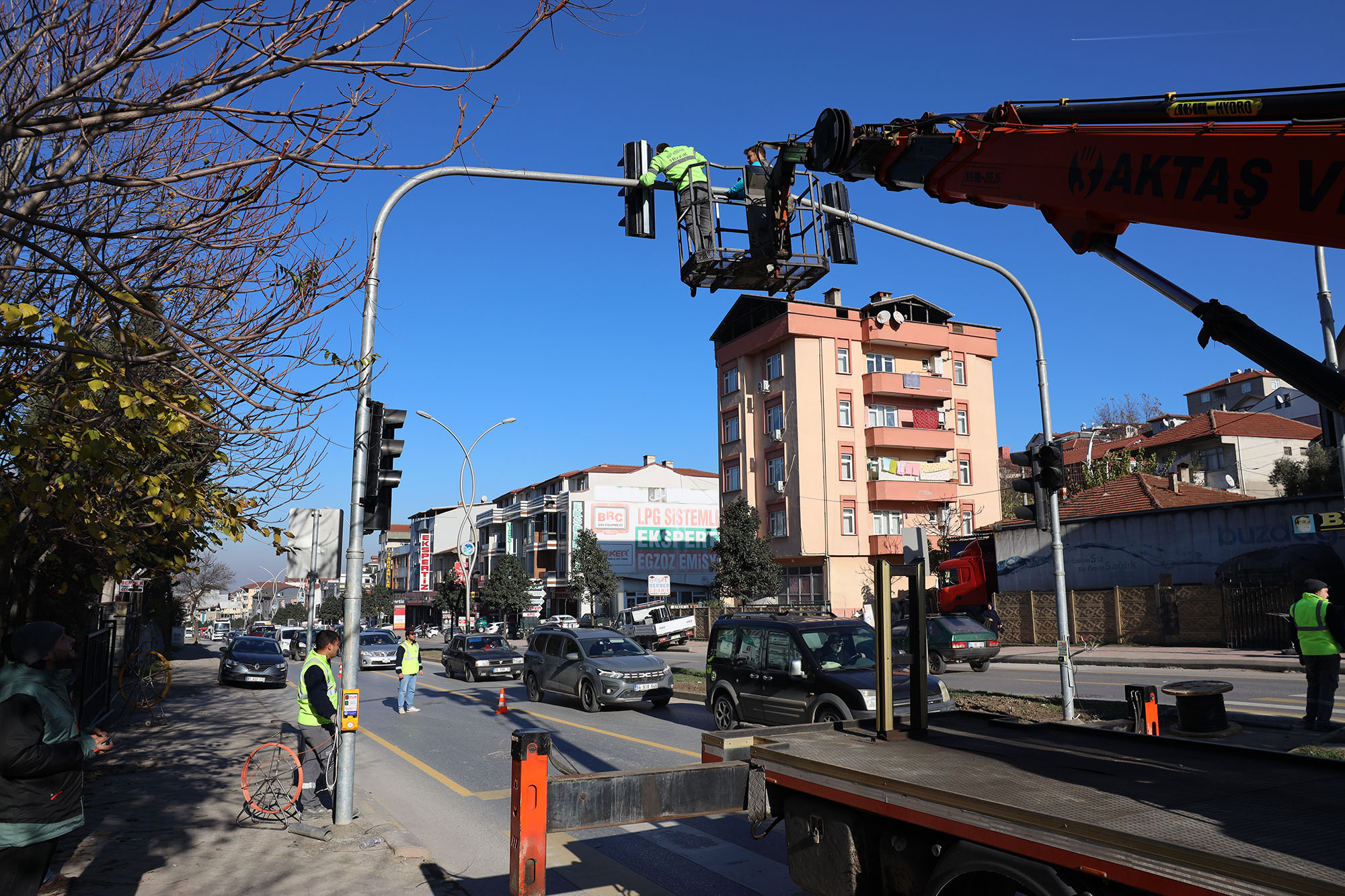 TEK Yokuşu’nda 1 kilometrelik plastik ferforje önlemi