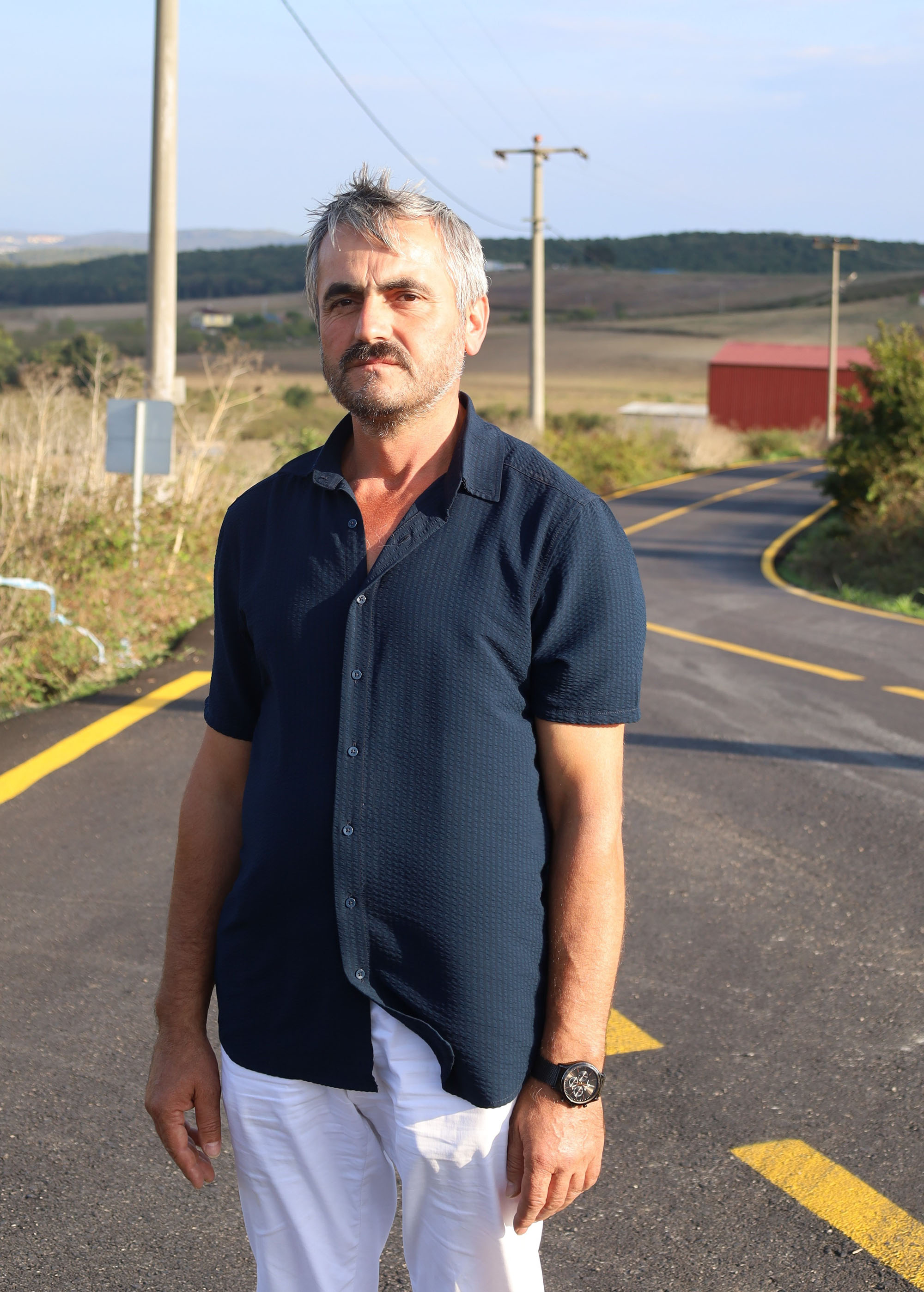 Söğütlü’de yenilenen grup yollarına vatandaşlardan tam not: “Modern bir hale kavuştu”