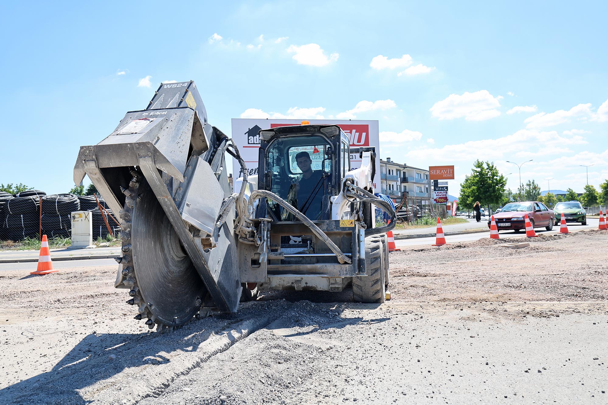 Büyükşehir, Eski Kipa Kavşağı’nı yeni duble yol bağlantısına hazırlıyor