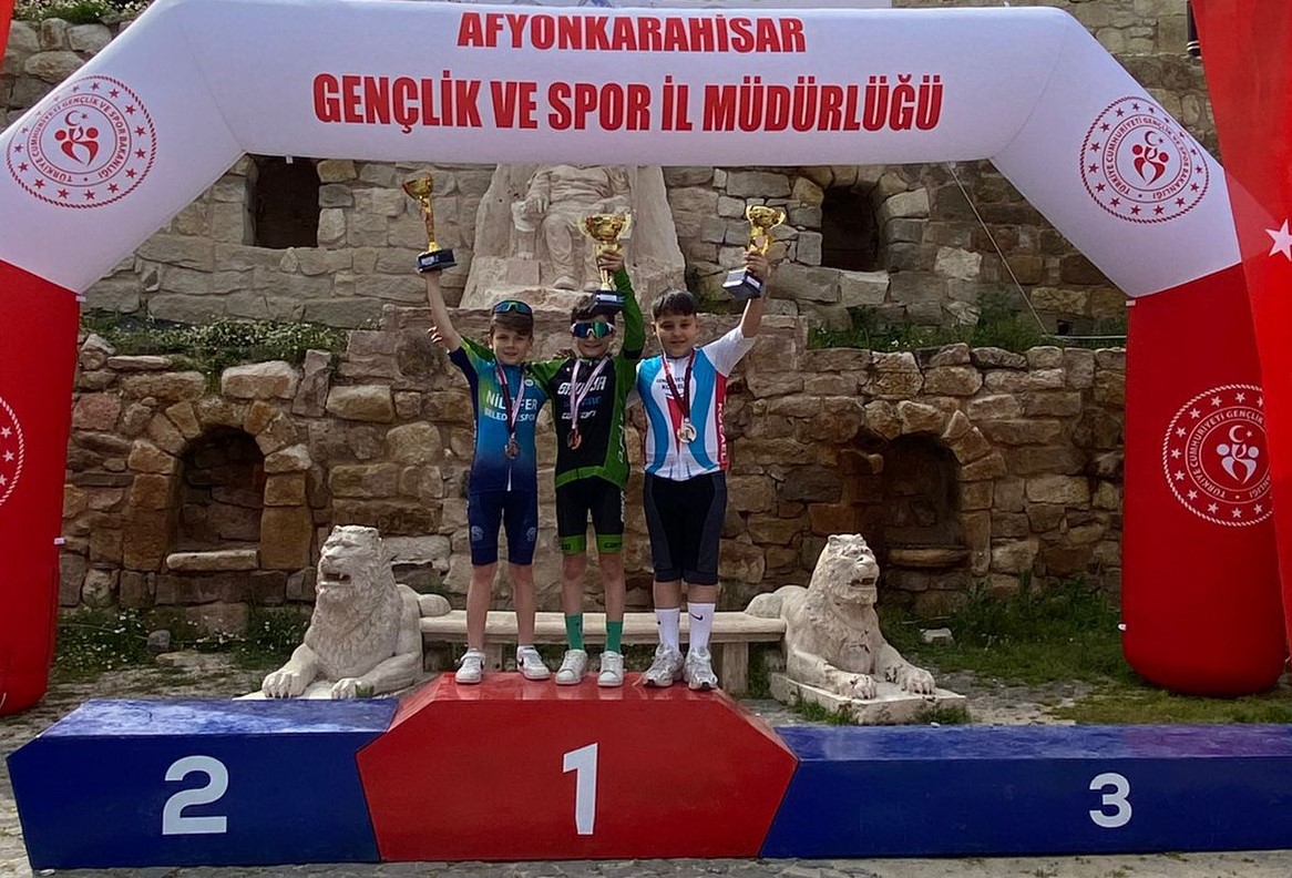 Sporun her branşında Büyükşehir rüzgârı