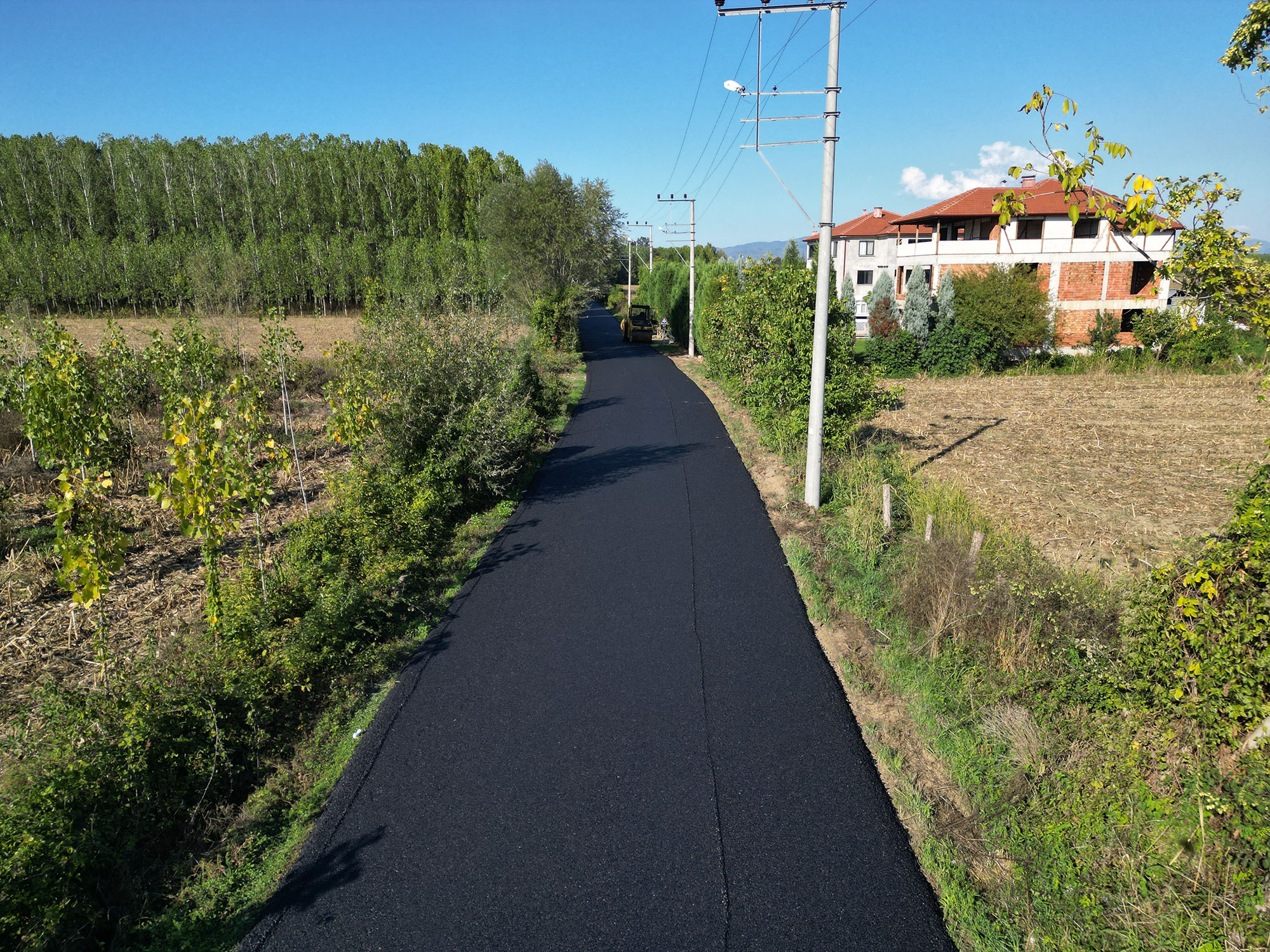 Akyazı’nın iki önemli güzergahı yepyeni bir yüze kavuşuyor