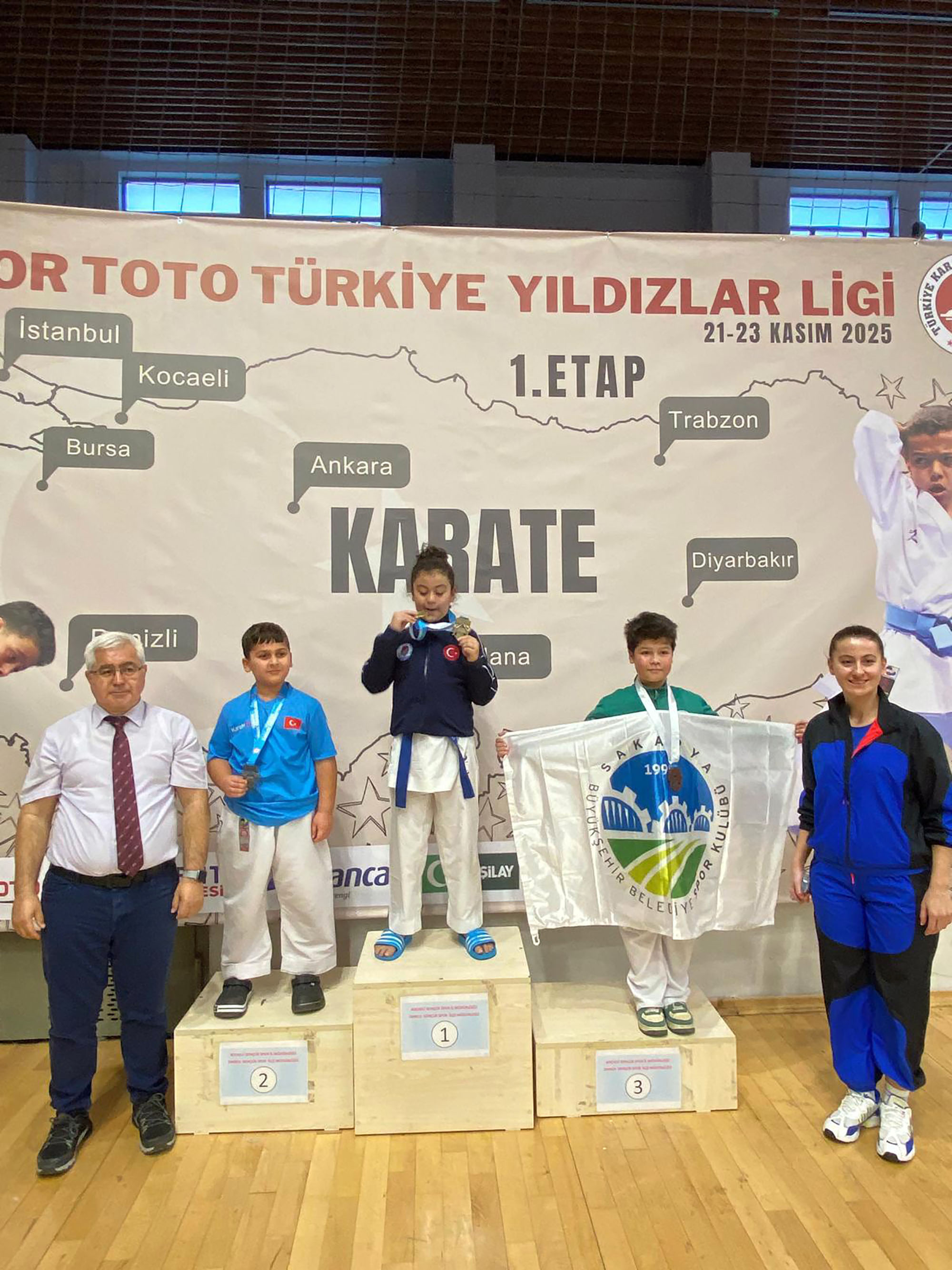 Büyükşehirli sporculardan madalya yağmuru: Başarıları göz dolduruyor…