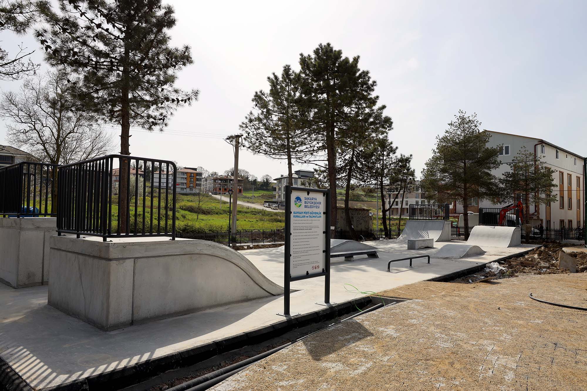 Kaynarca yeni buluşma noktasına kavuşuyor: Satranç alanı, ayak tenisi, tırmanma alanı, kaykay pisti…