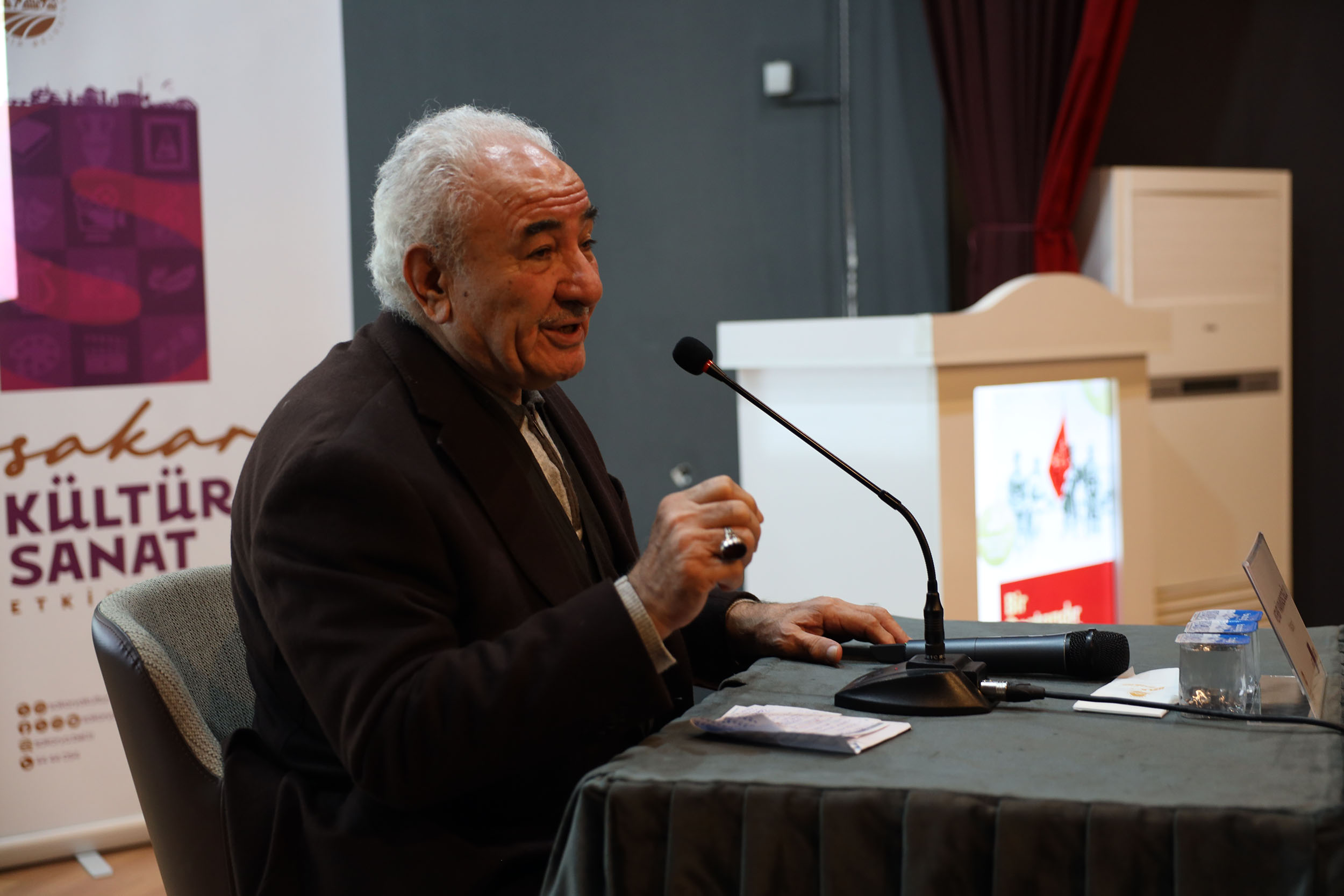 Vehbi Vakkasoğlu OSM’de Çanakkale’yi anlattı