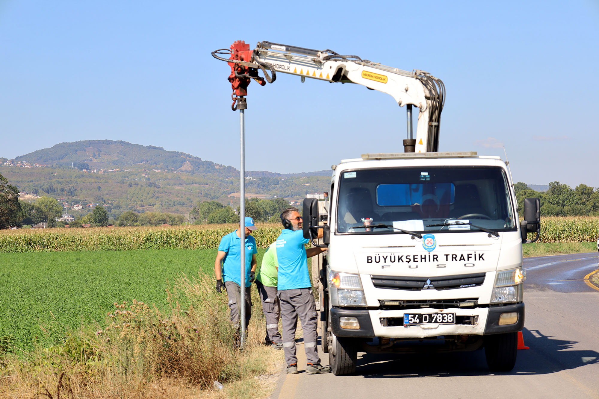 Sakarya’nın geleceği olan çocukların okula güvenle ulaşması için çalışıyorlar
