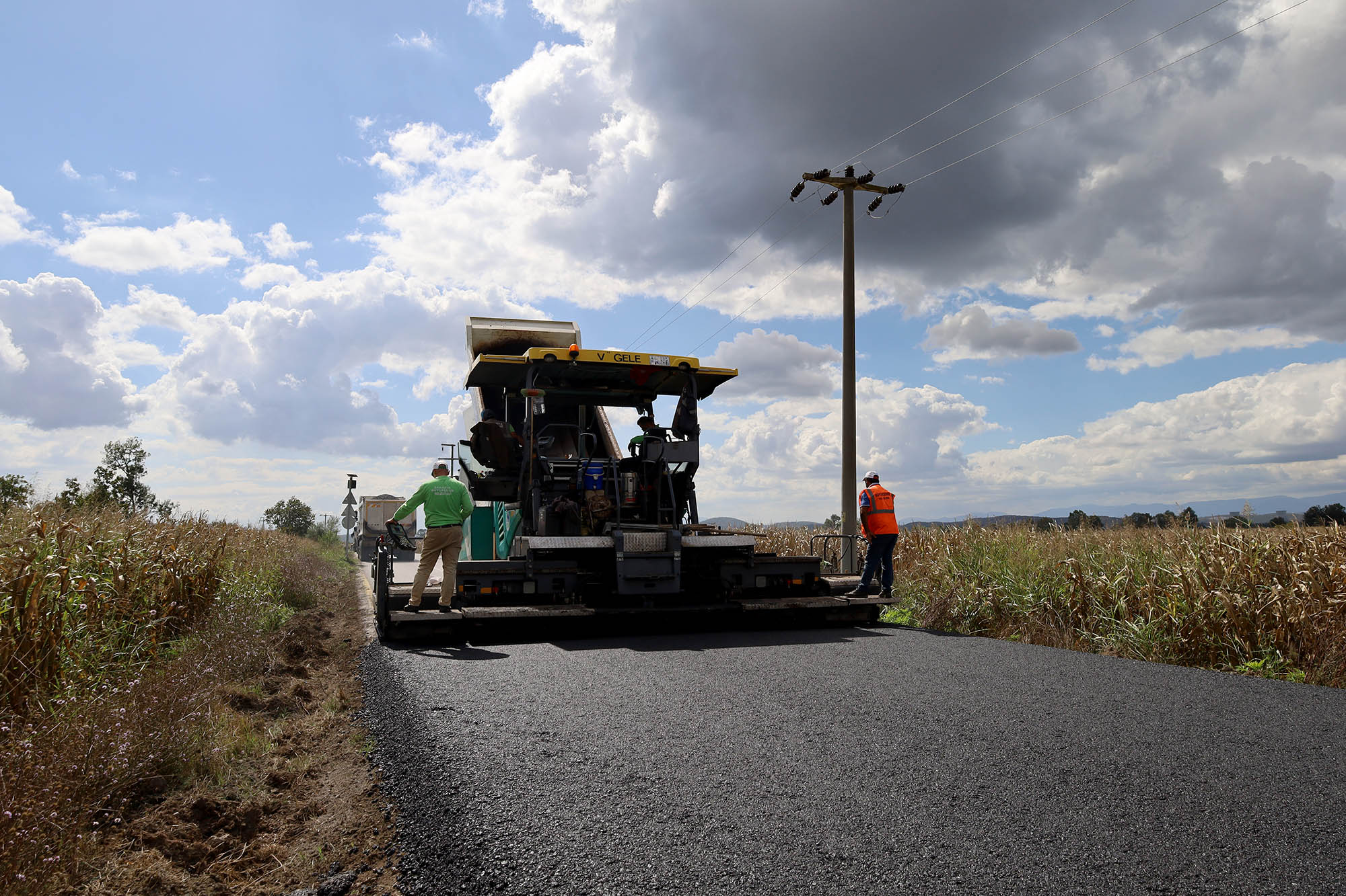 Sakarya’nın kuzeyinde 4 mahalle daha sıcak asfalta buluşuyor