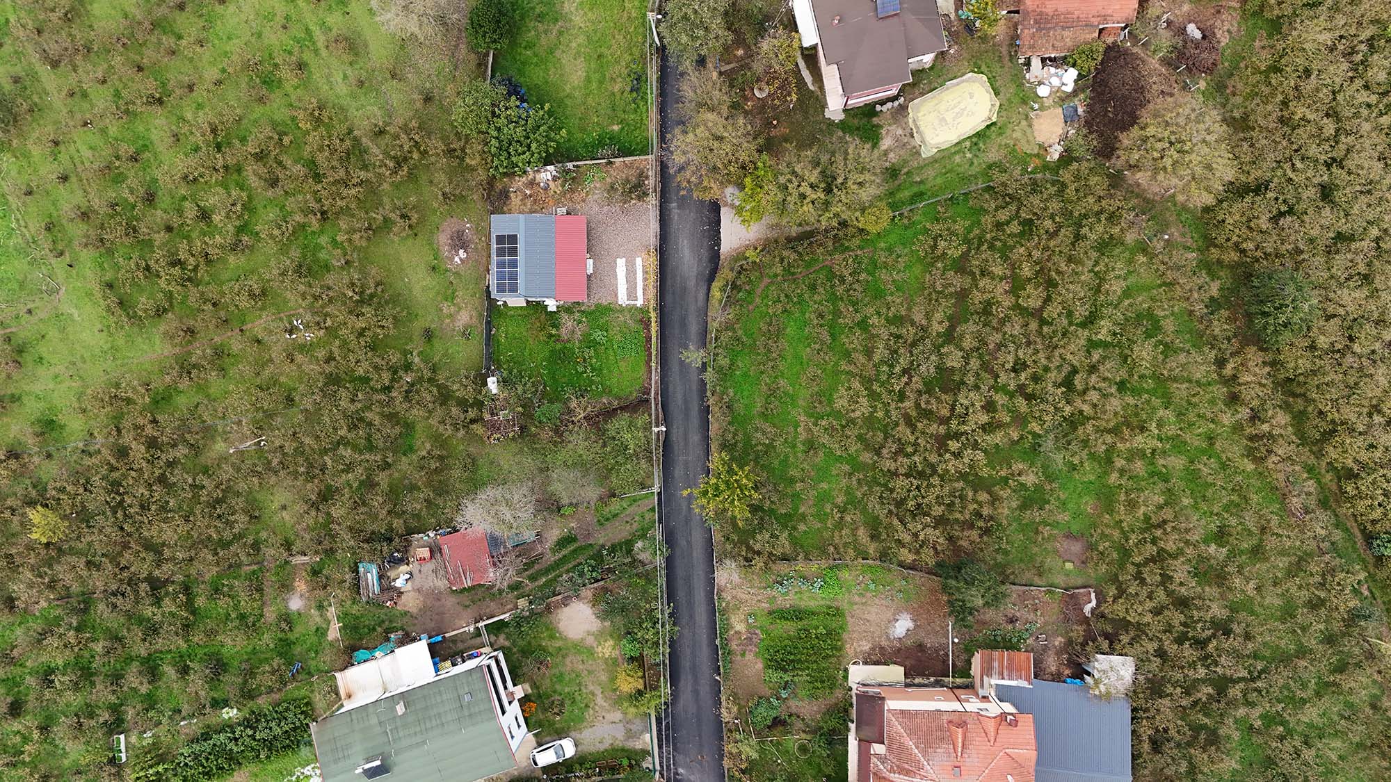 Karasu’da 2 mahalle daha Büyükşehir’le yenilendi