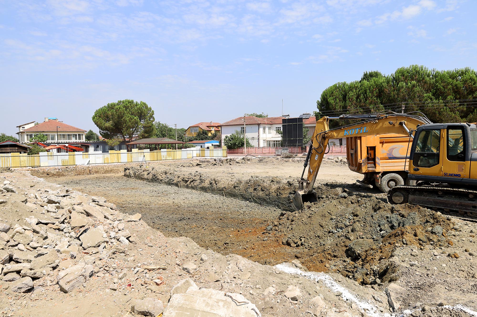 Yusuf Alemdar söz vermişti, Çaybaşıyeniköy’de çalışmalar başladı: Gençler spor tesisine kavuşacak
