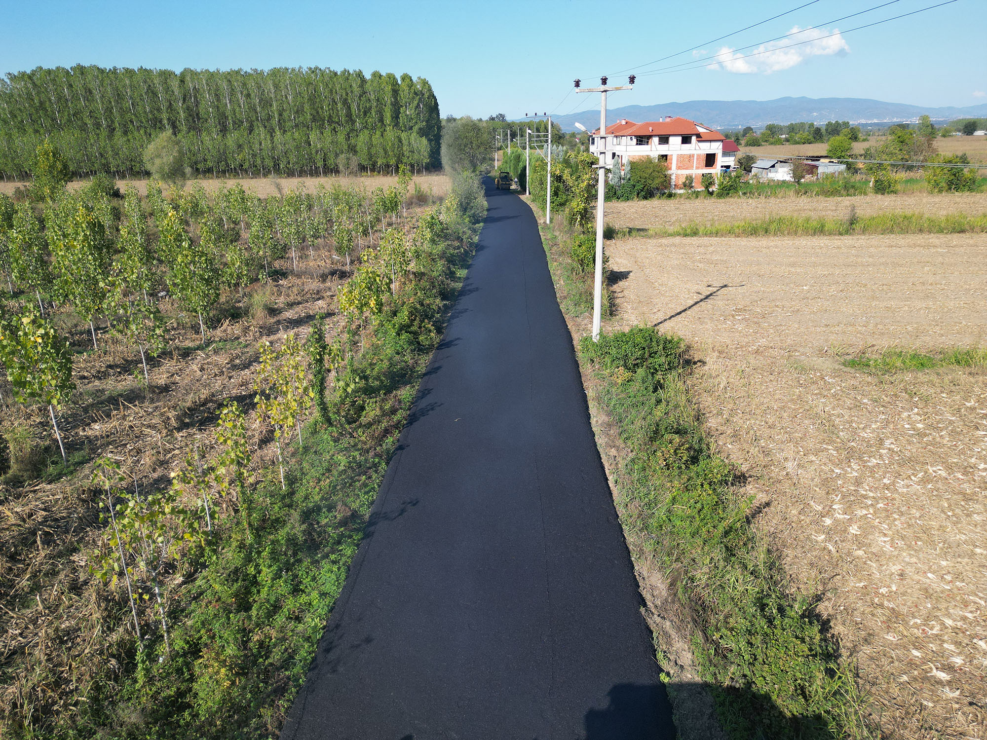 Akyazı’nın iki önemli güzergahı yepyeni bir yüze kavuşuyor