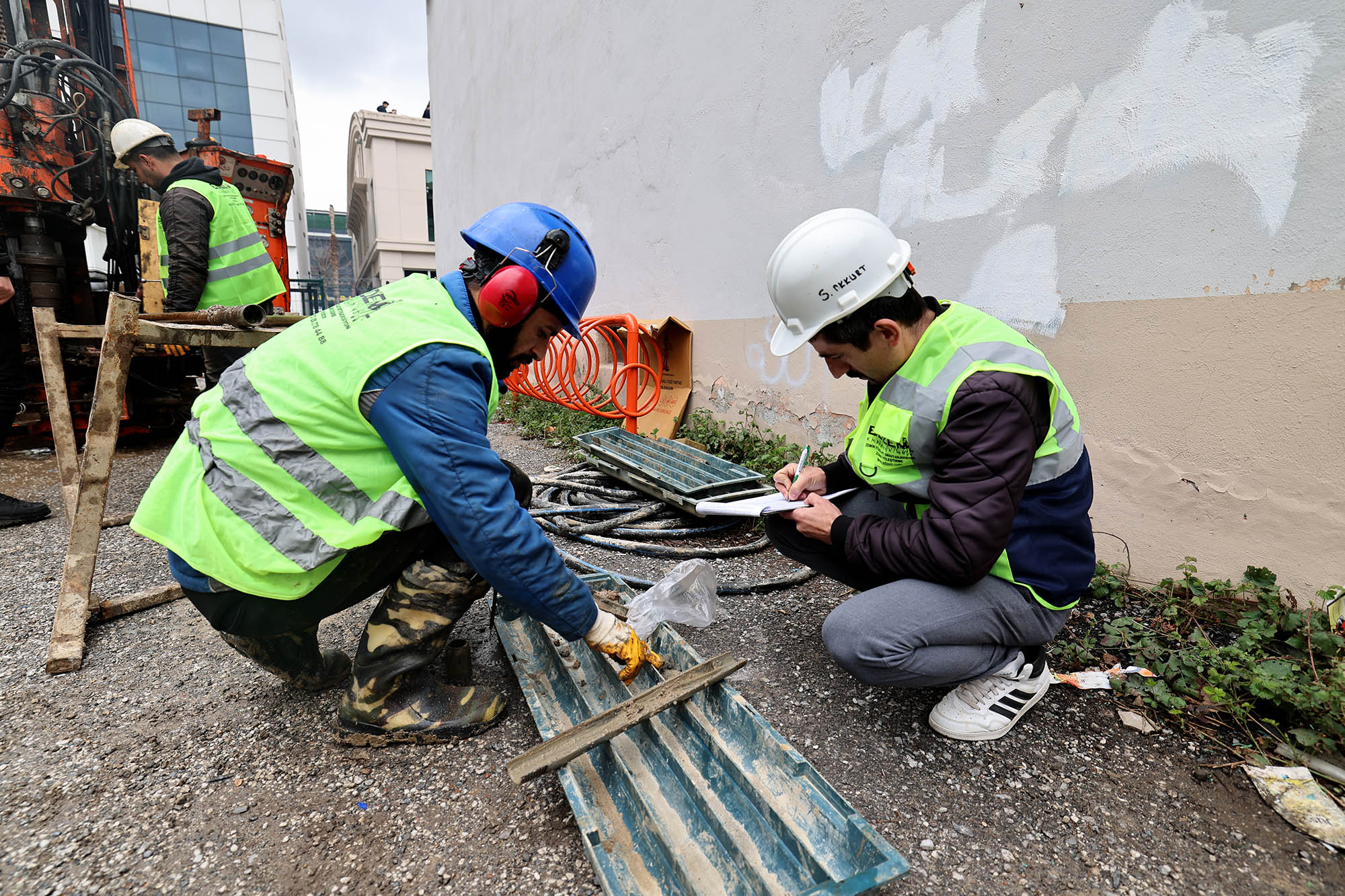 Tığcılar’da kentsel dönüşüm sondaj çalışmalarıyla başladı