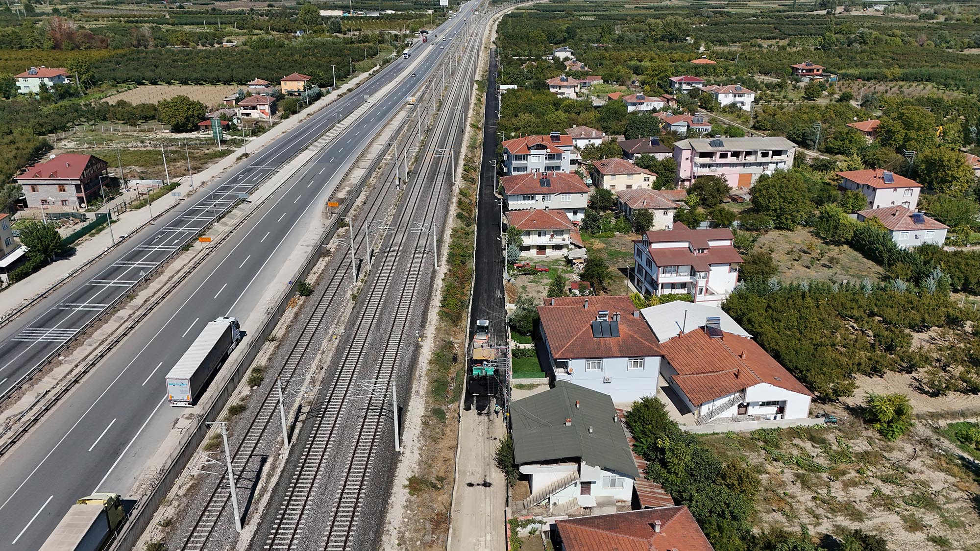 Büyükşehir güzergâhları bir bir yeni yüzüne kavuşturuyor