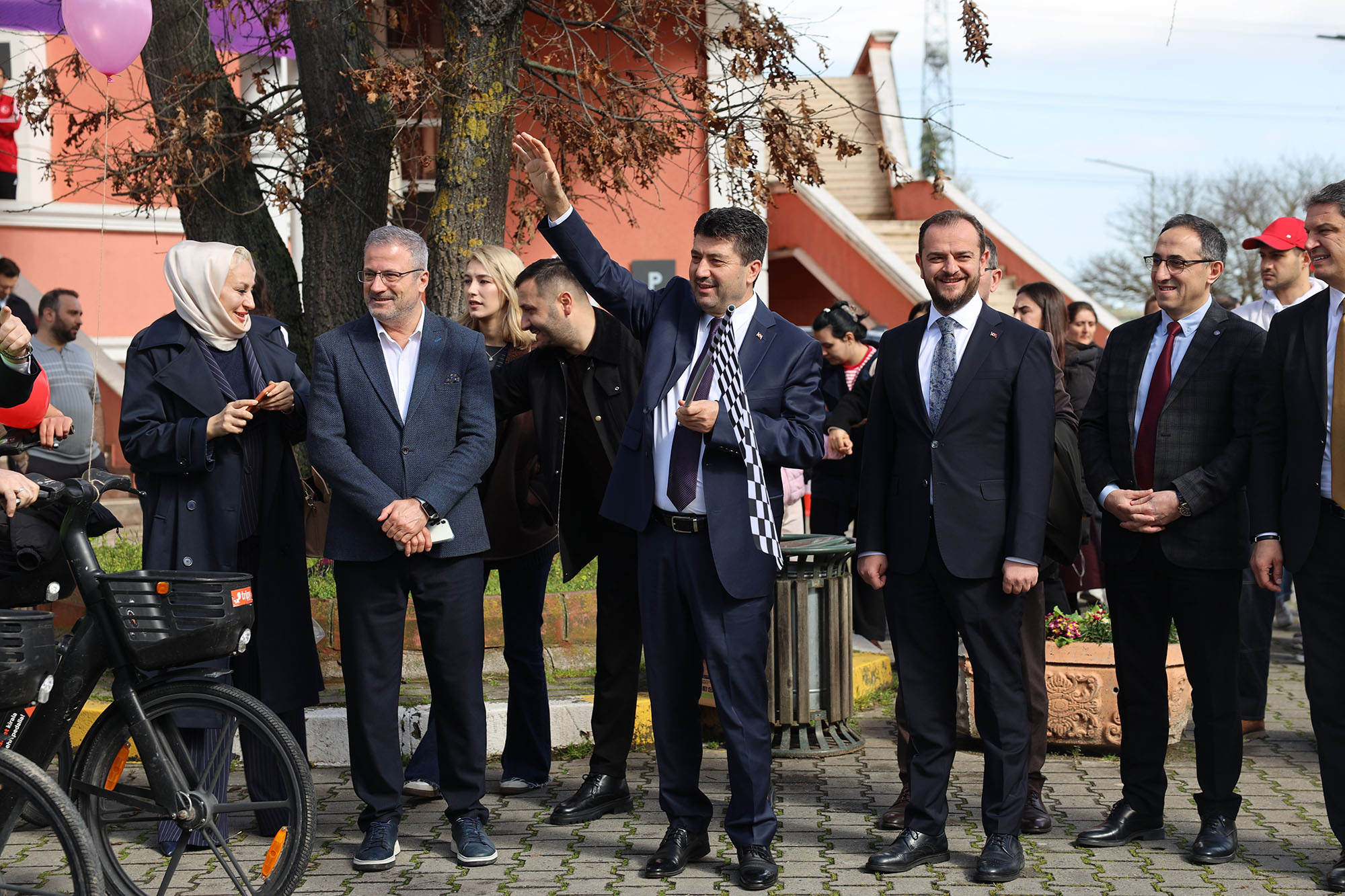 Otizm farkındalığında sporun birleştirici gücü: Büyükşehir’den anlamlı şenlik