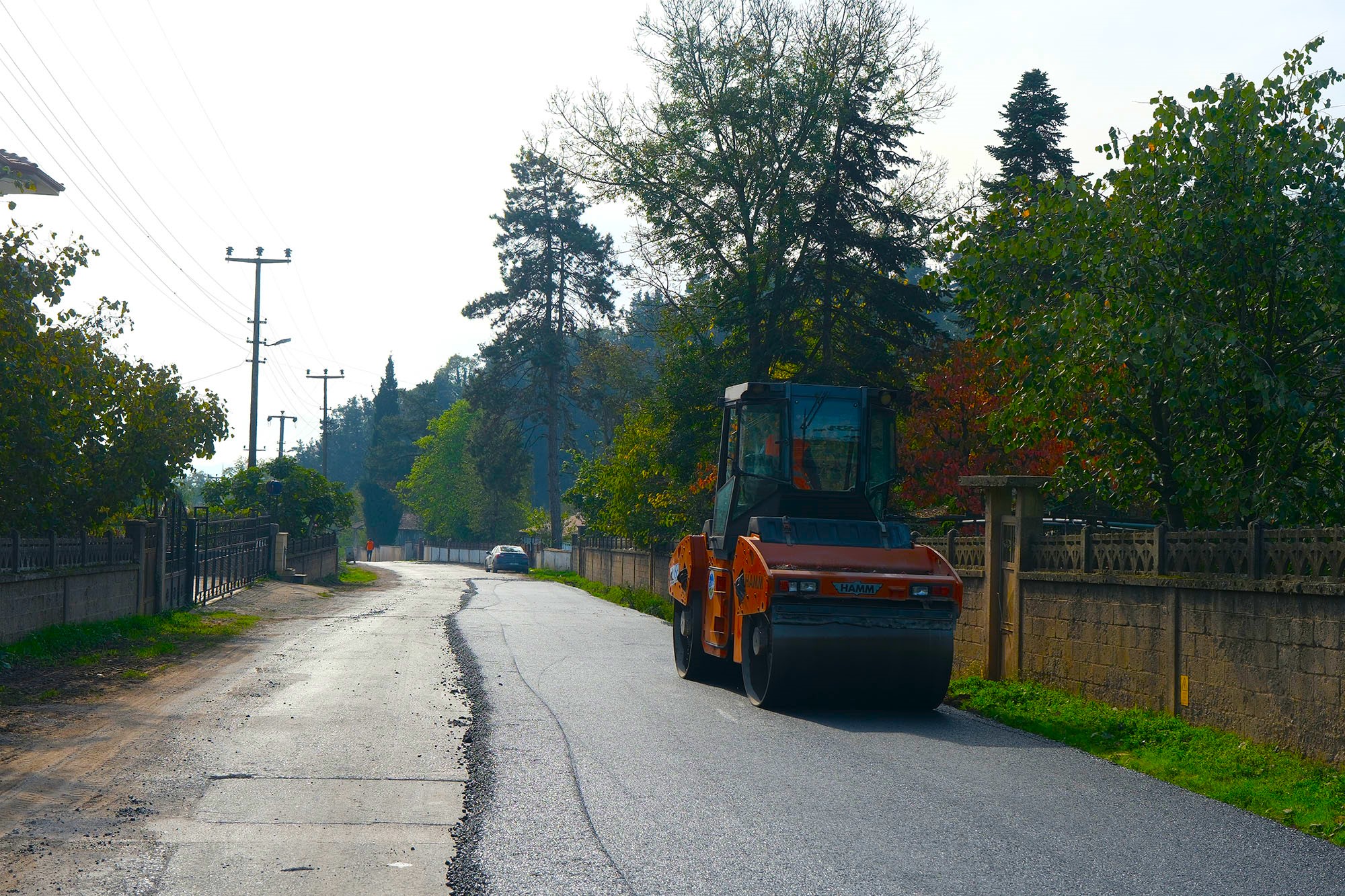 Hendek’te Soğuksu’dan sonra şimdi Hacıkışla: Büyükşehir şehrin yollarını ilmek ilmek işliyor